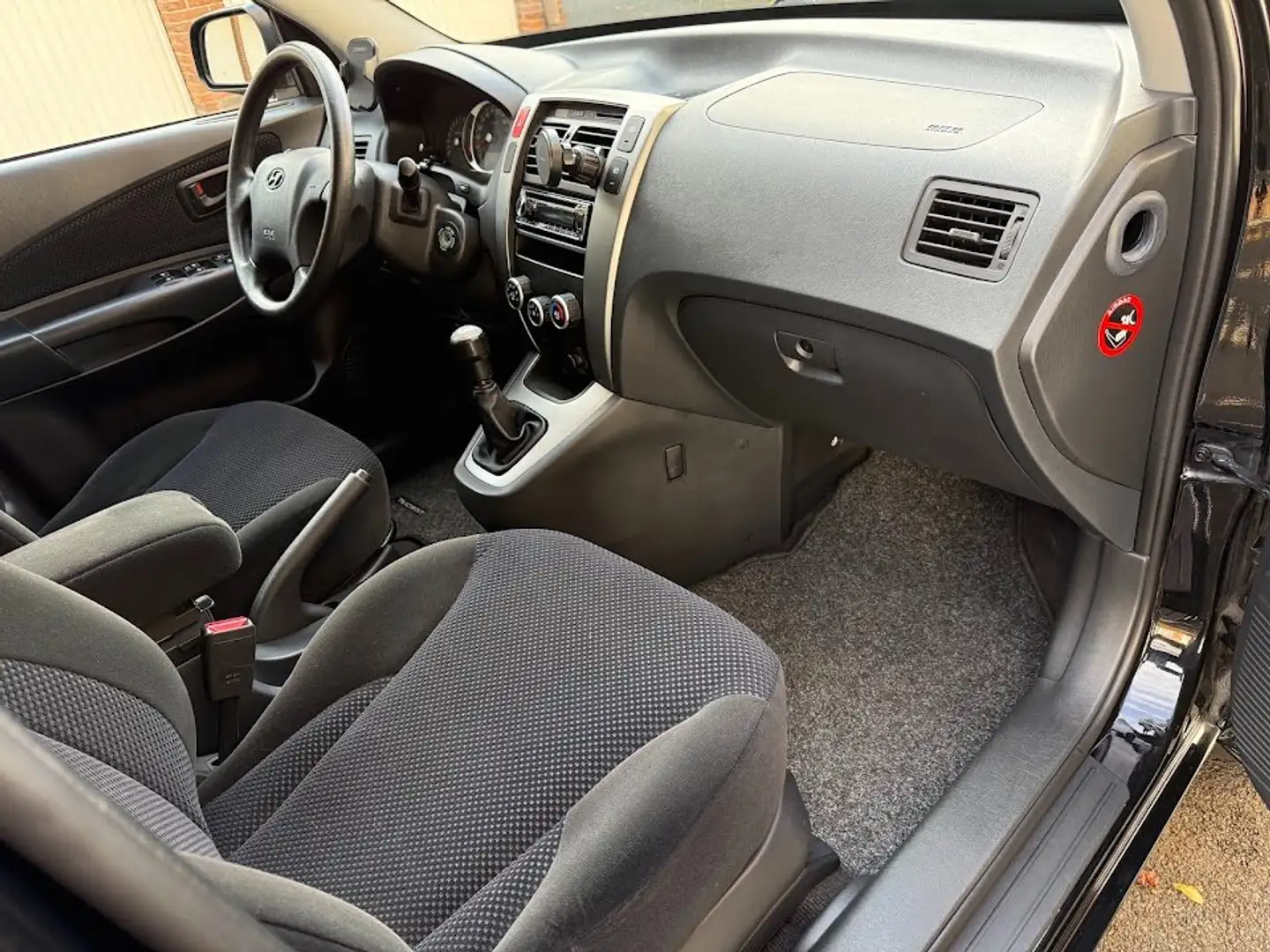 Hyundai TUCSON 2.0 GLS - Top Zustand! Schwarz - 2