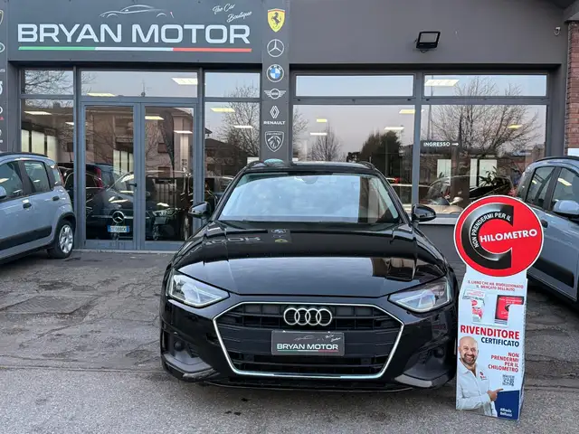 Audi A4 view 2