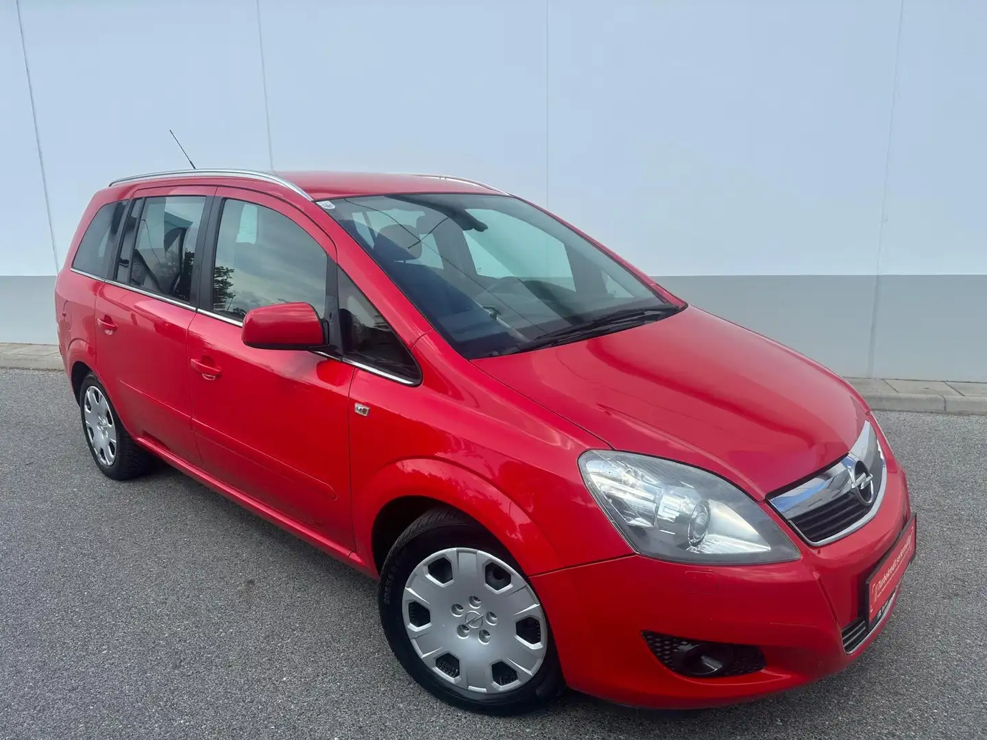 Opel Zafira 1,7CDTI // 7-SITZ // KLIMA // SZHZ // TEMP // Rot - 2