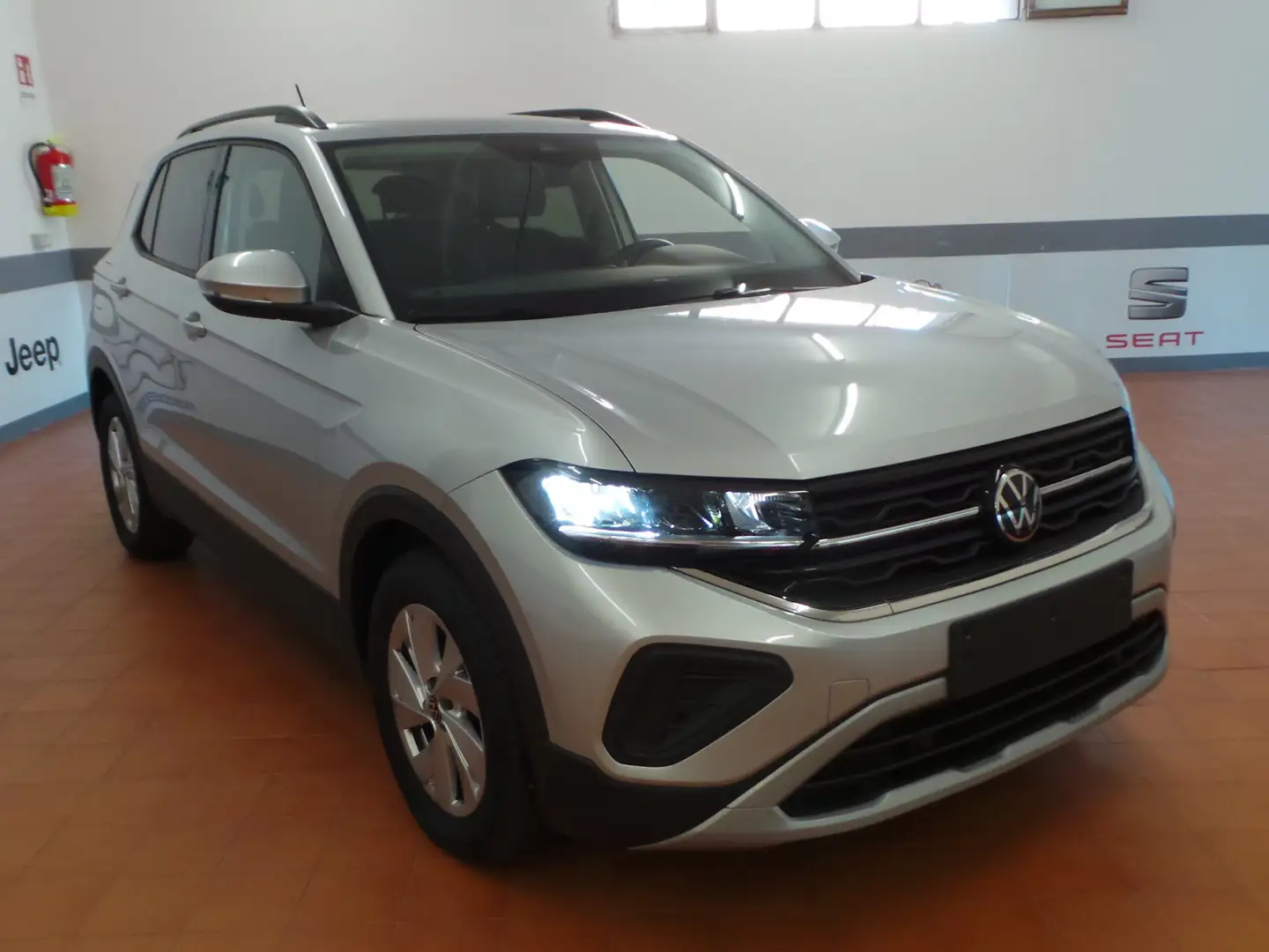 Volkswagen T-Cross T-Cross 1.0 tsi Life 95cv Plateado - 2