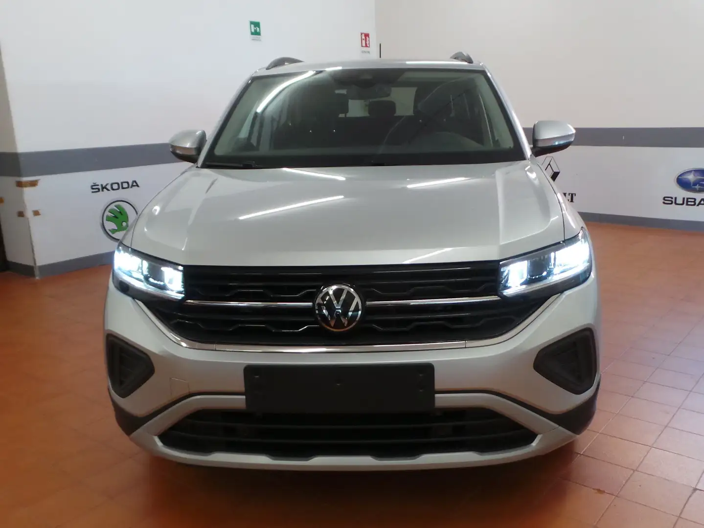 Volkswagen T-Cross T-Cross 1.0 tsi Life 95cv Plateado - 1