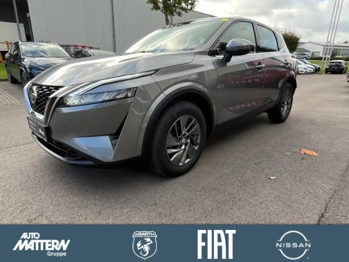 Nissan Qashqai 1.3 DIG-T Acenta Grau - 1