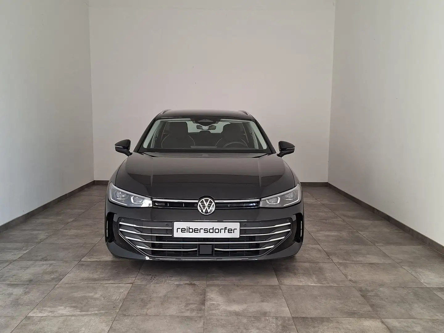 Volkswagen Passat Variant Business TDI DSG Schwarz - 2