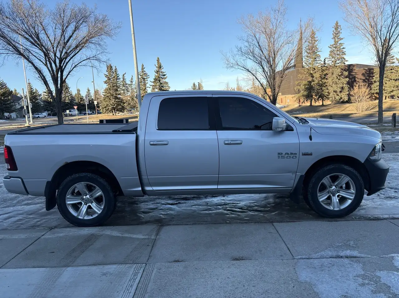 RAM 1500 снимка RAM 1500
