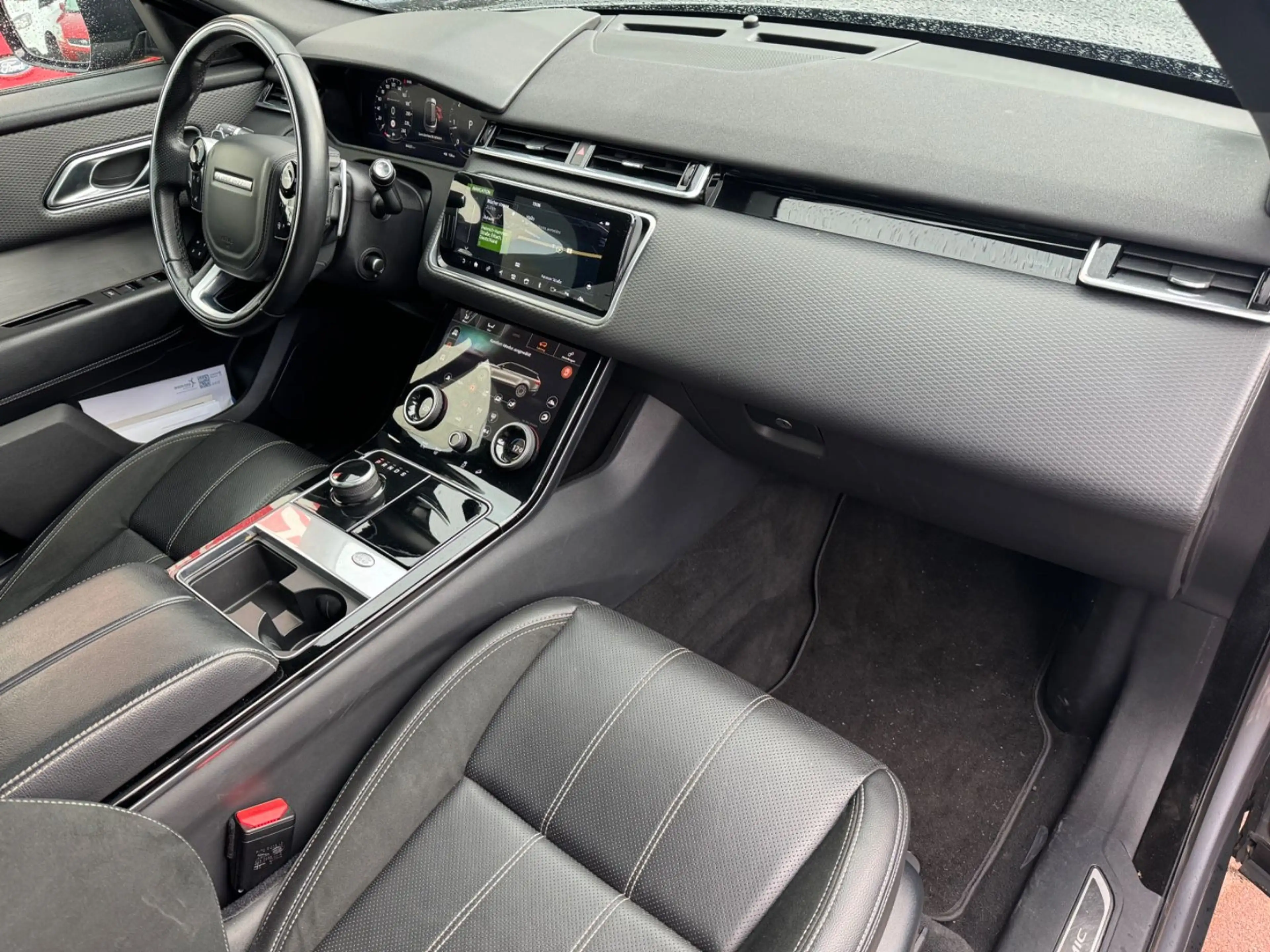 Land Rover Range Rover Velar R-Dynamic S PANO/HEAD-UP/KAMERA — photo 12
