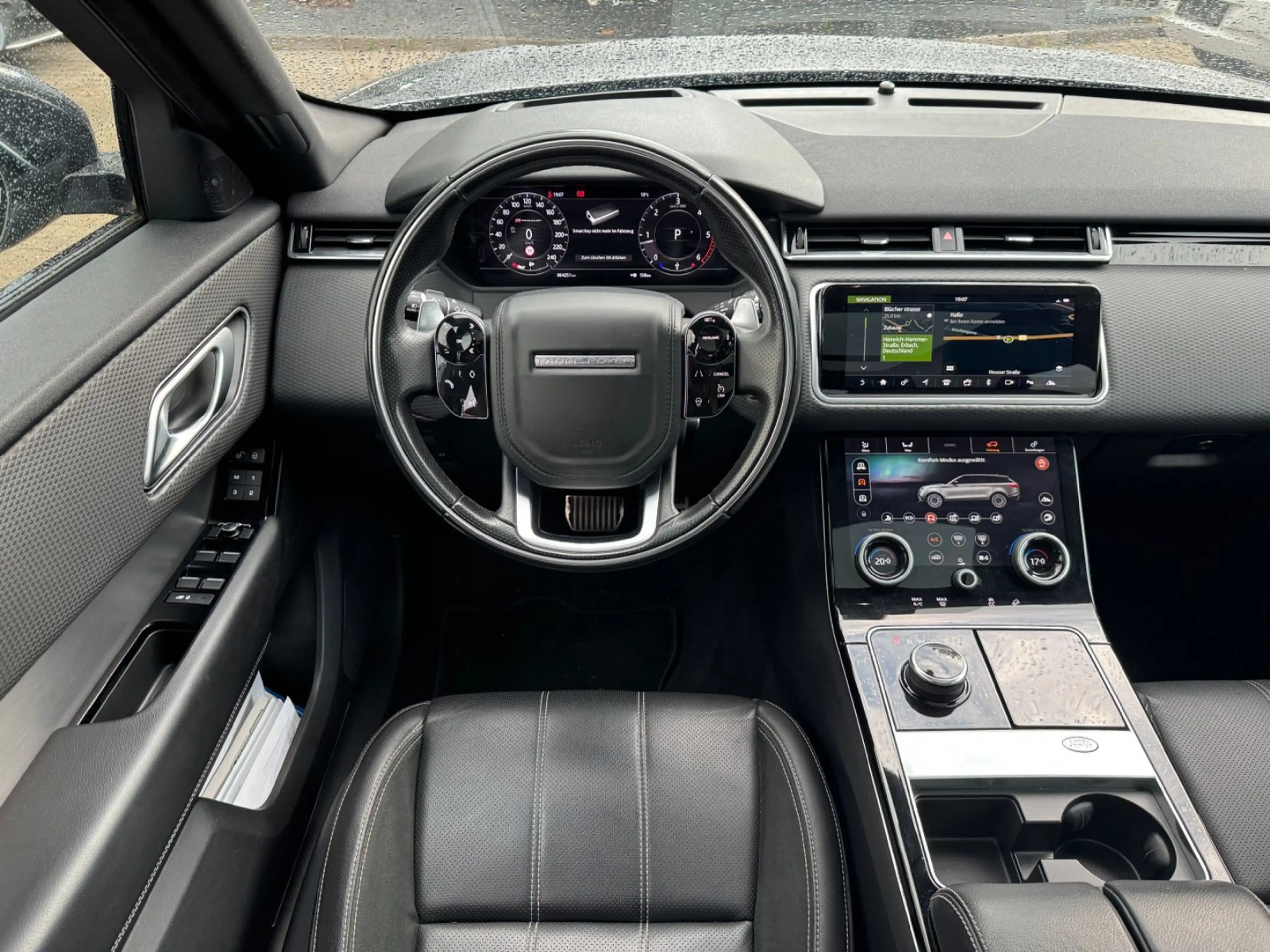 Land Rover Range Rover Velar R-Dynamic S PANO/HEAD-UP/KAMERA — photo 14