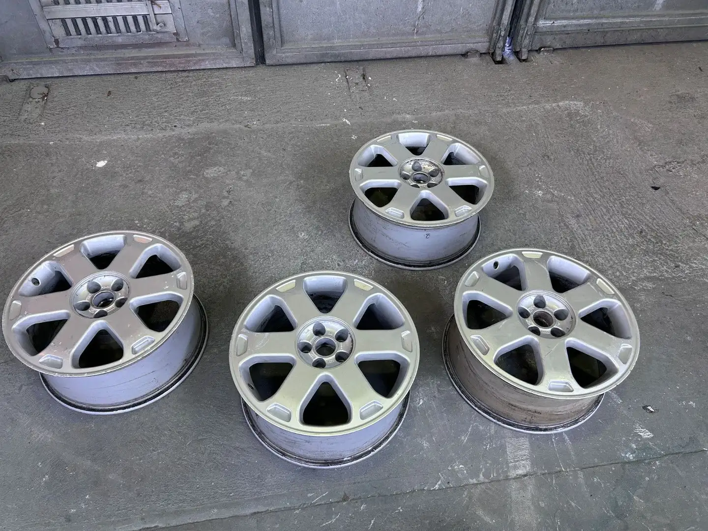 Audi S3 1.8T/209PS/QUATTRO/1.SERIE/8L/SPANIEN/SERVICE Blau - 2