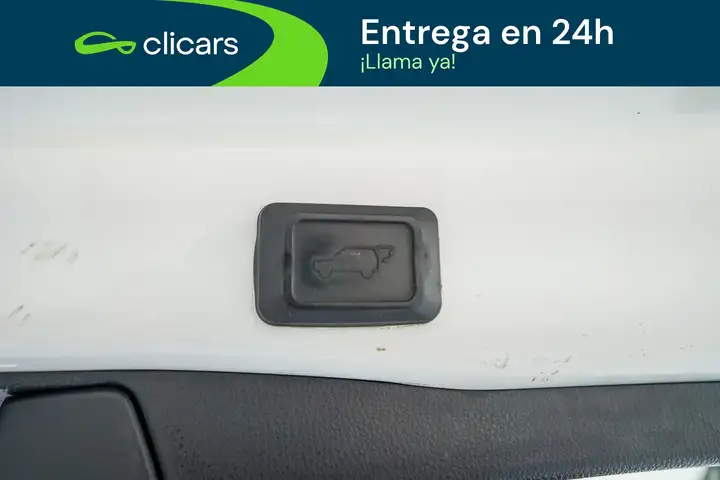 Toyota RAV4 2019, foto 19