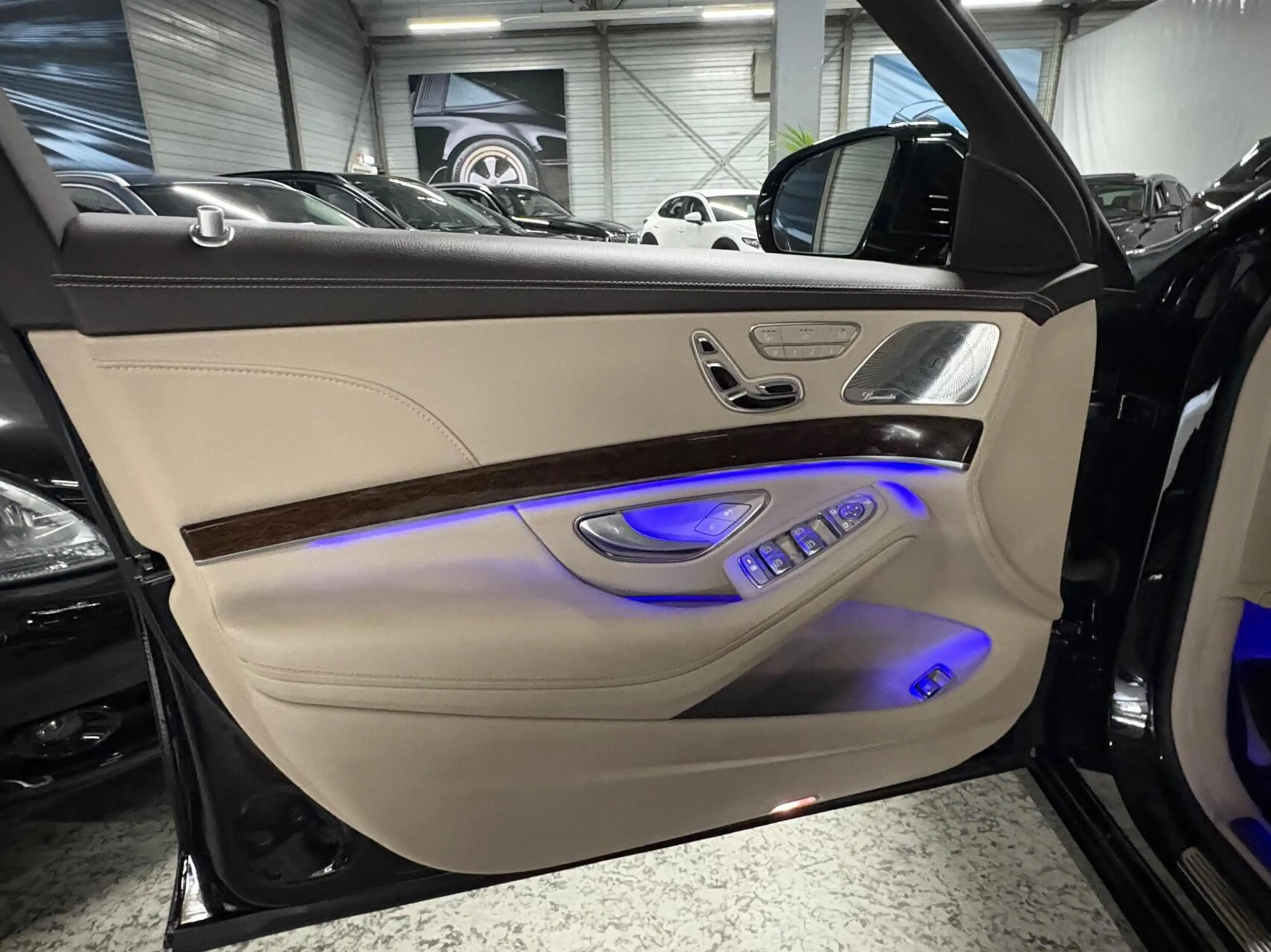 Mercedes-Benz S 400 400H Lang Prestige Plus|Burmester|Massage| — photo 42