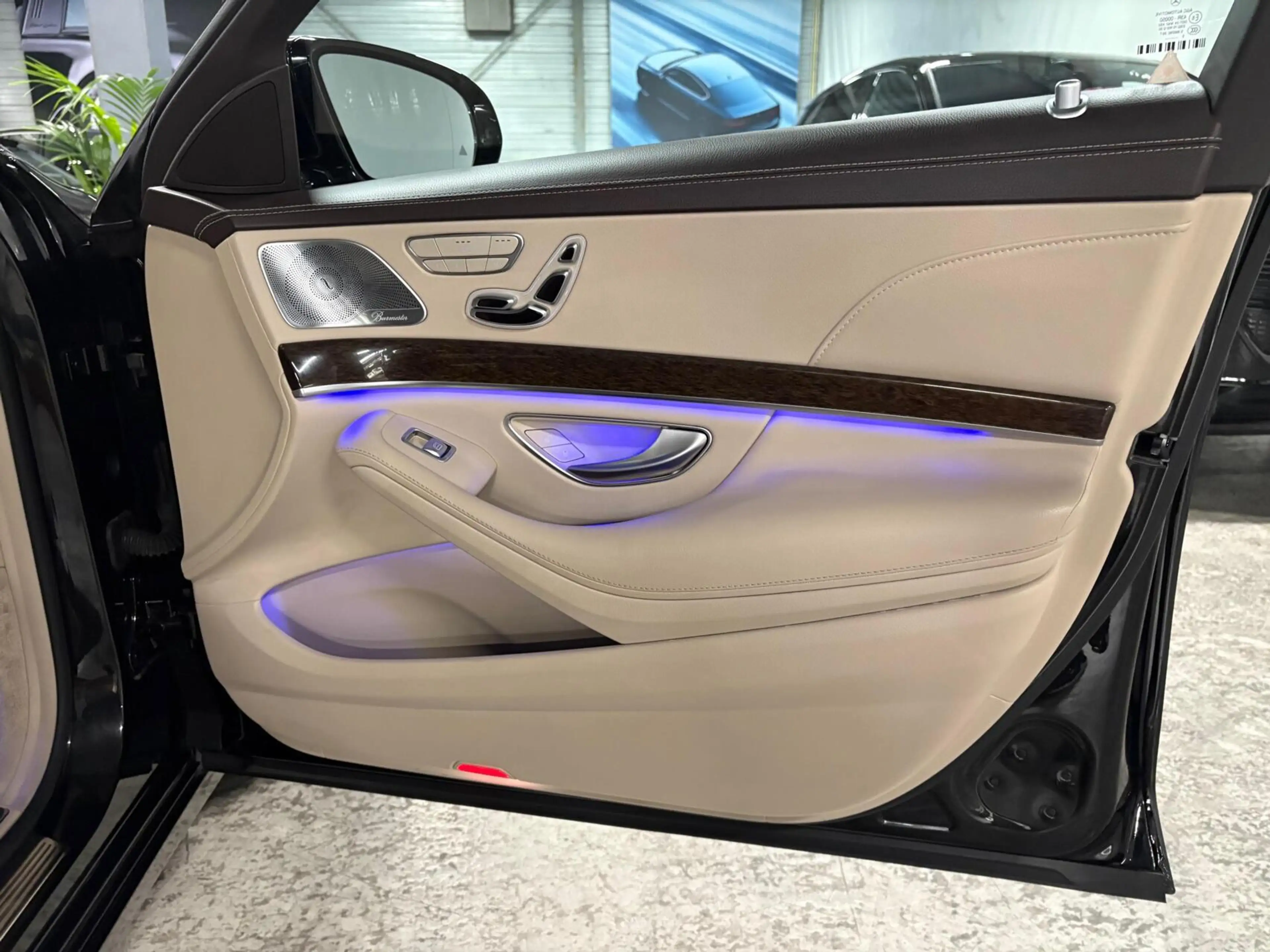 Mercedes-Benz S 400 400H Lang Prestige Plus|Burmester|Massage| — photo 29
