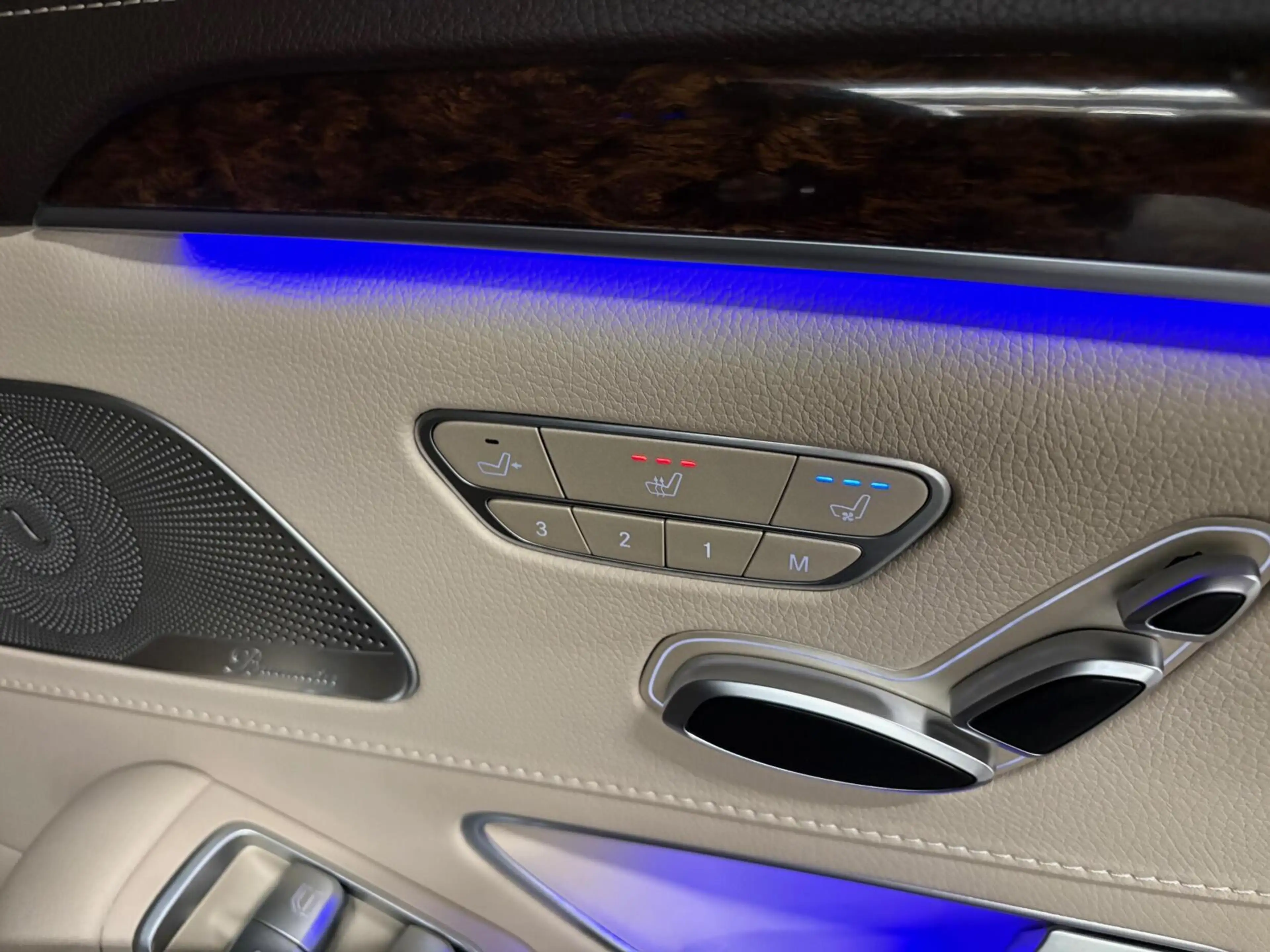 Mercedes-Benz S 400 400H Lang Prestige Plus|Burmester|Massage| — photo 34