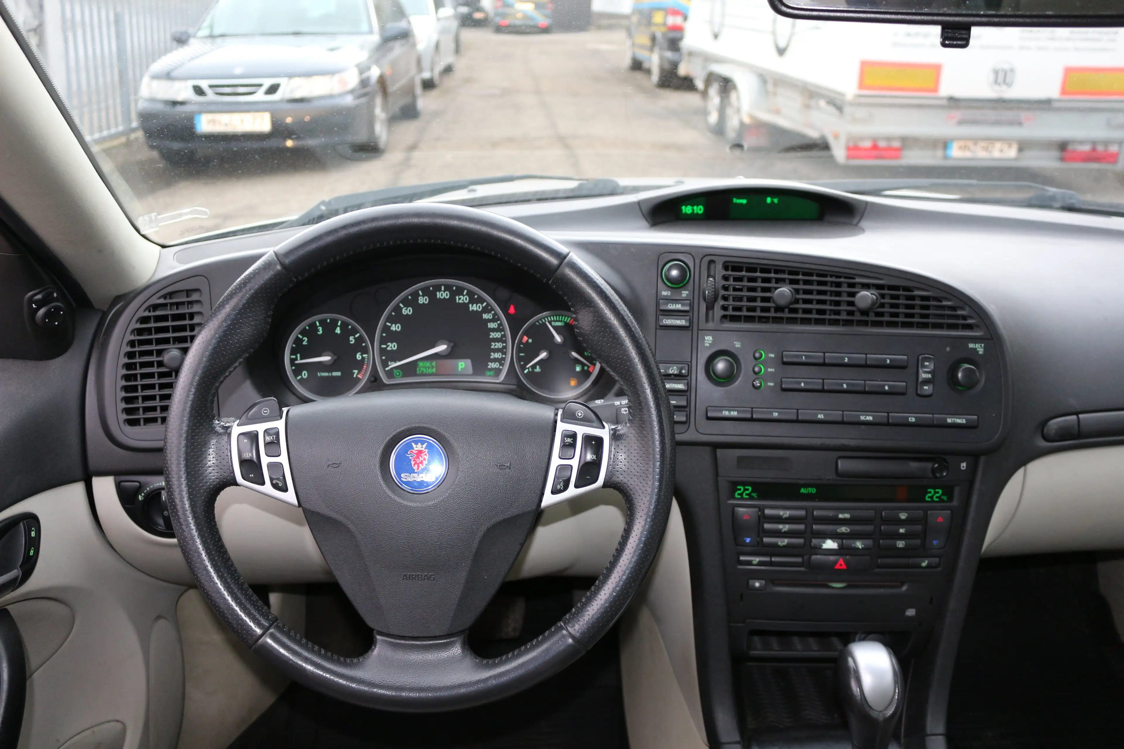 Saab 9-3 2.0 t Vector 175 PS 17 Zoll TÜV neu — photo 9