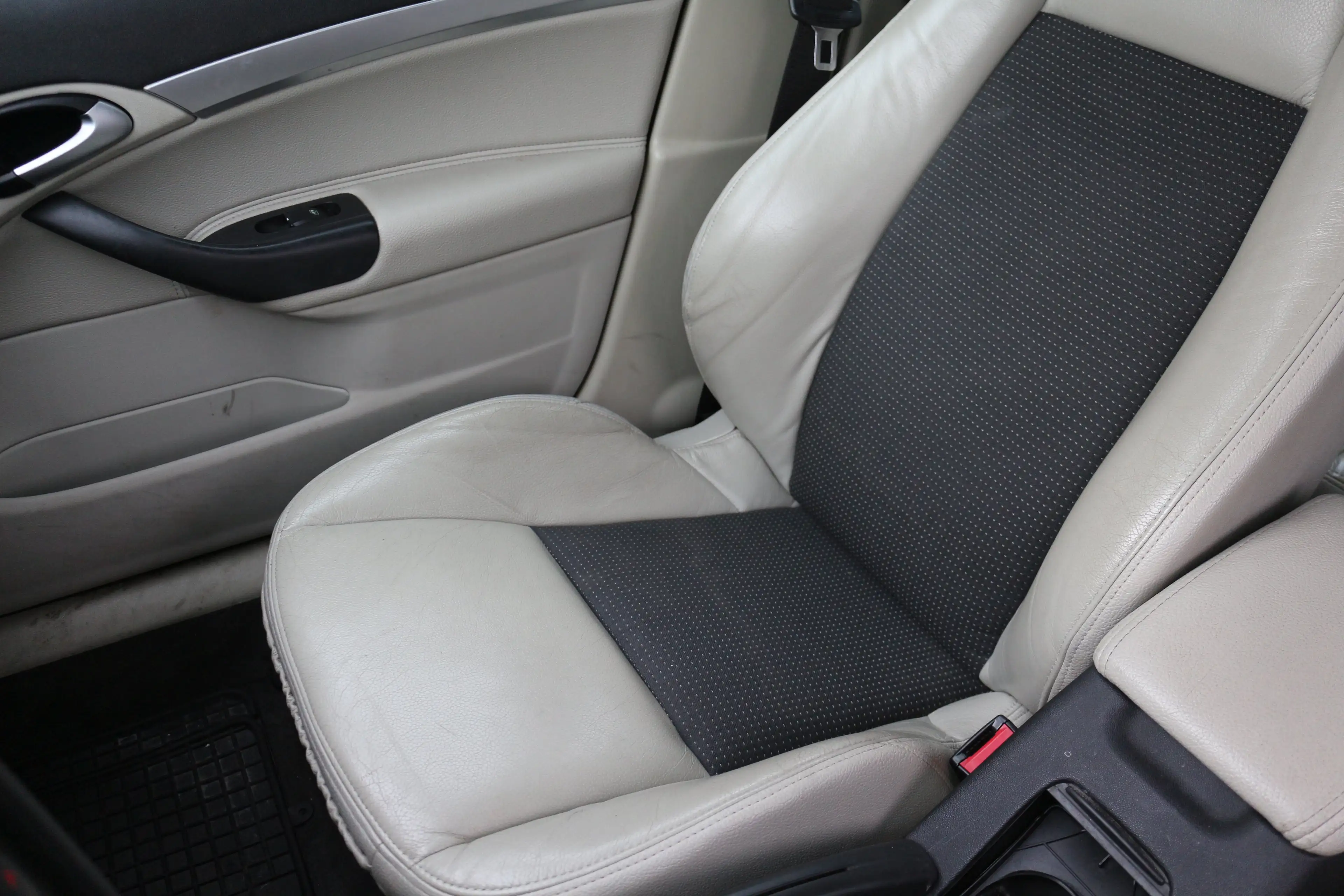 Saab 9-3 2.0 t Vector 175 PS 17 Zoll TÜV neu — photo 10