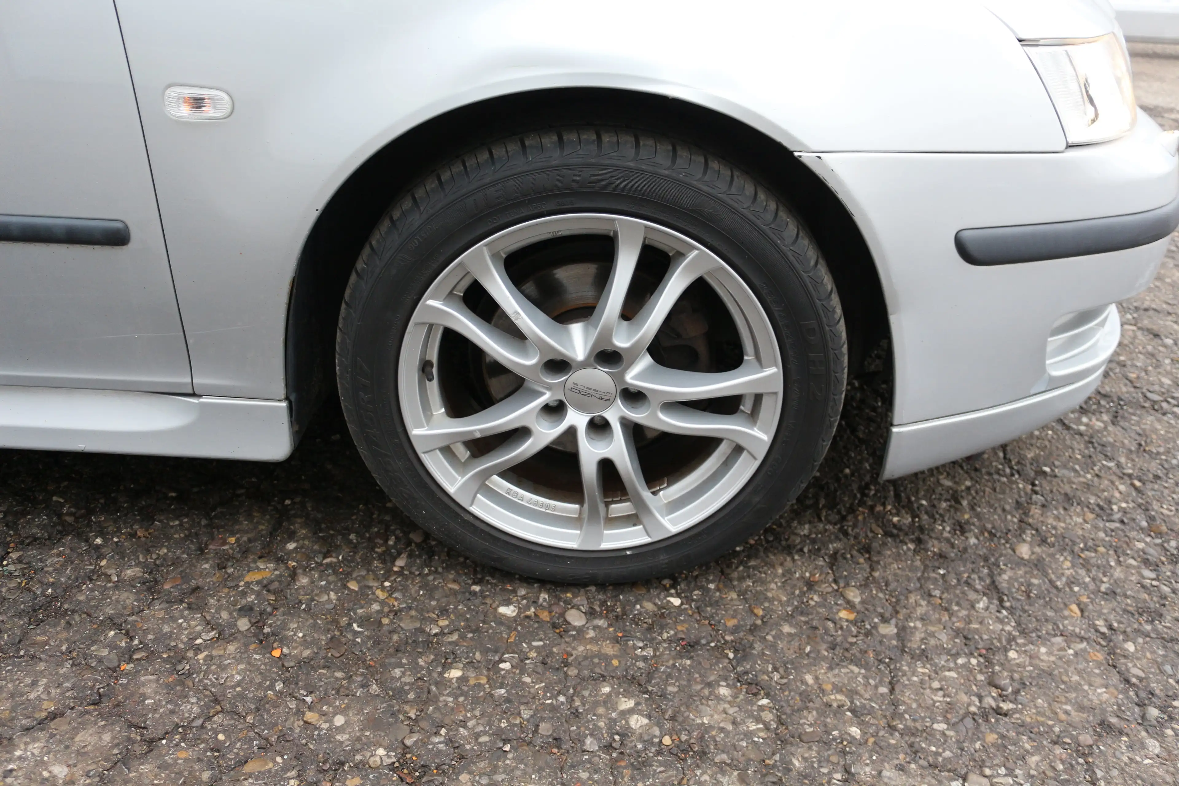 Saab 9-3 2.0 t Vector 175 PS 17 Zoll TÜV neu — photo 15