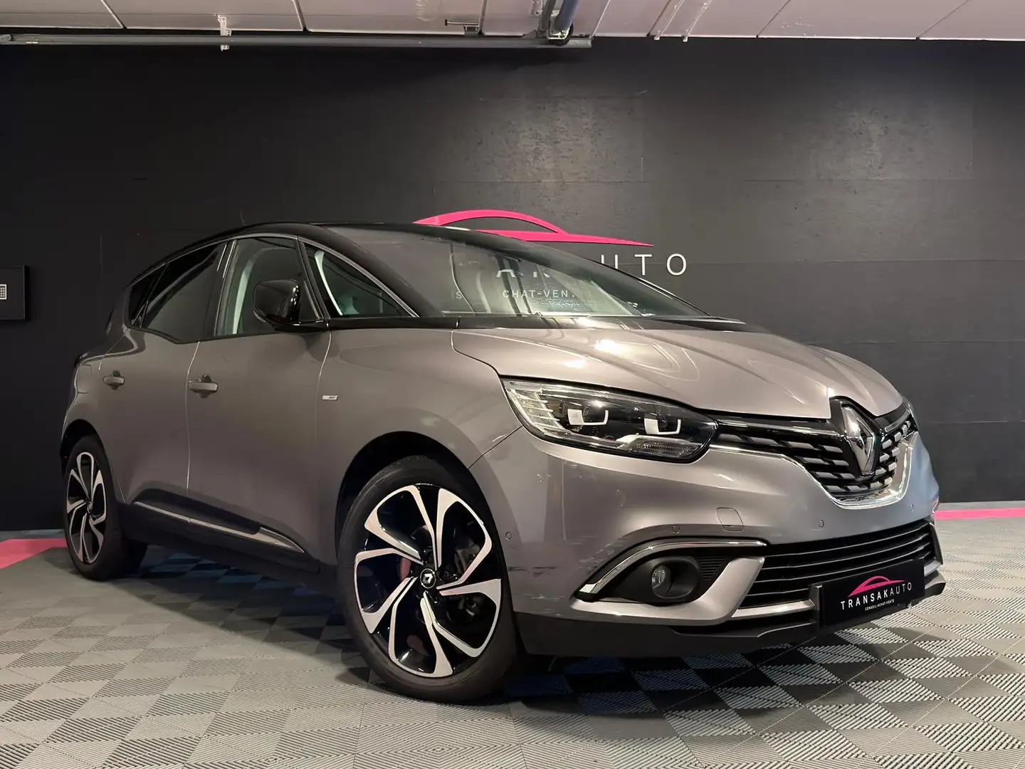 Renault Scenic 1.33 TCe Bose Edition Grijs - 2