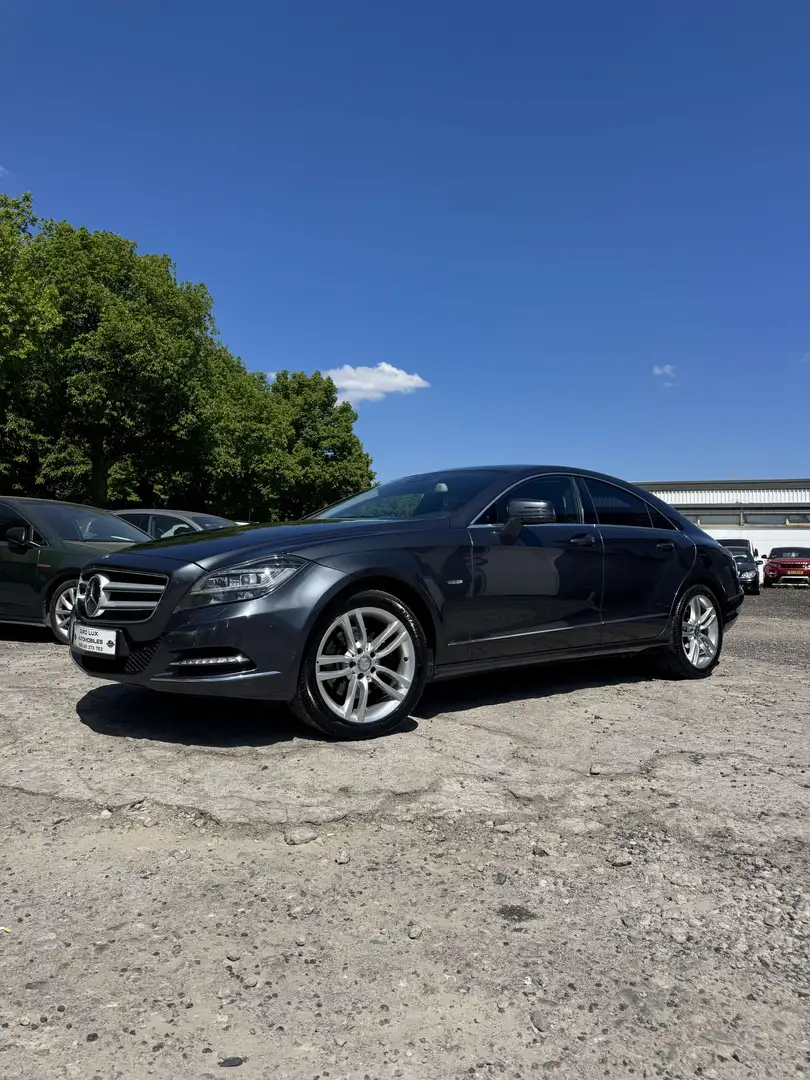 Mercedes-Benz CLS 350 CDI DPF 4Matic BlueEFFICIENCY 7G-TRONIC Edition 1 Gris - 1