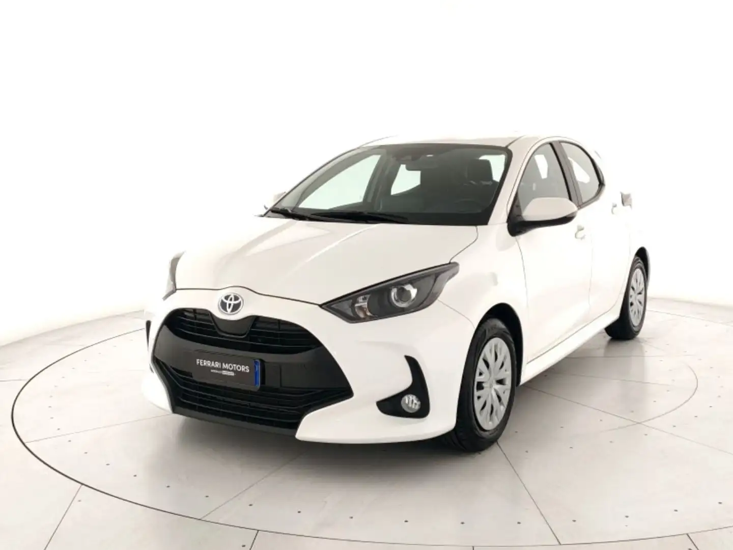 Toyota Yaris 1.5h Business Bianco - 1