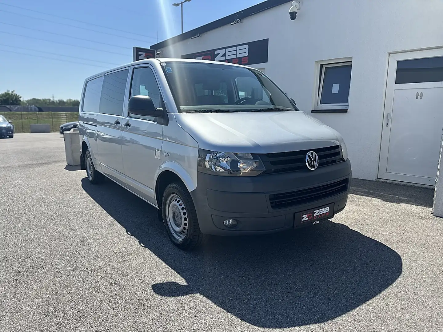 Volkswagen T5 Transporter T5 Doka-Kasten LR 2,0 TDI 4motion Grau - 1