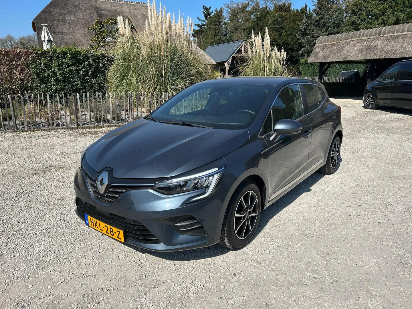 Renault Clio 1.0 TCe Intens Apple Carplay, Keyless, LED, Ambien Gris - 2