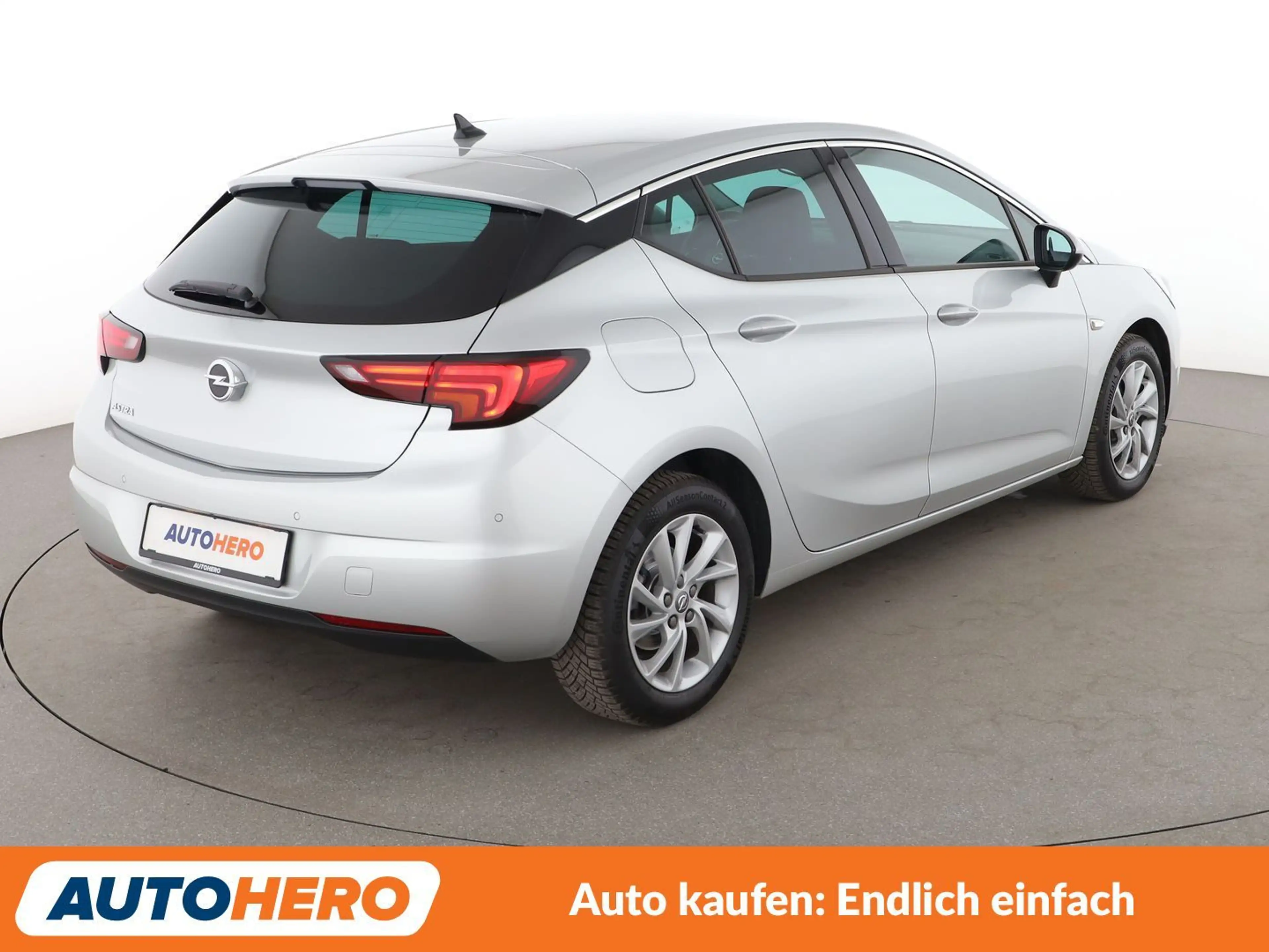 Opel Astra 1.4 SIDI Turbo Innovation Start&Stop Aut*NAVI*LED* — photo 6