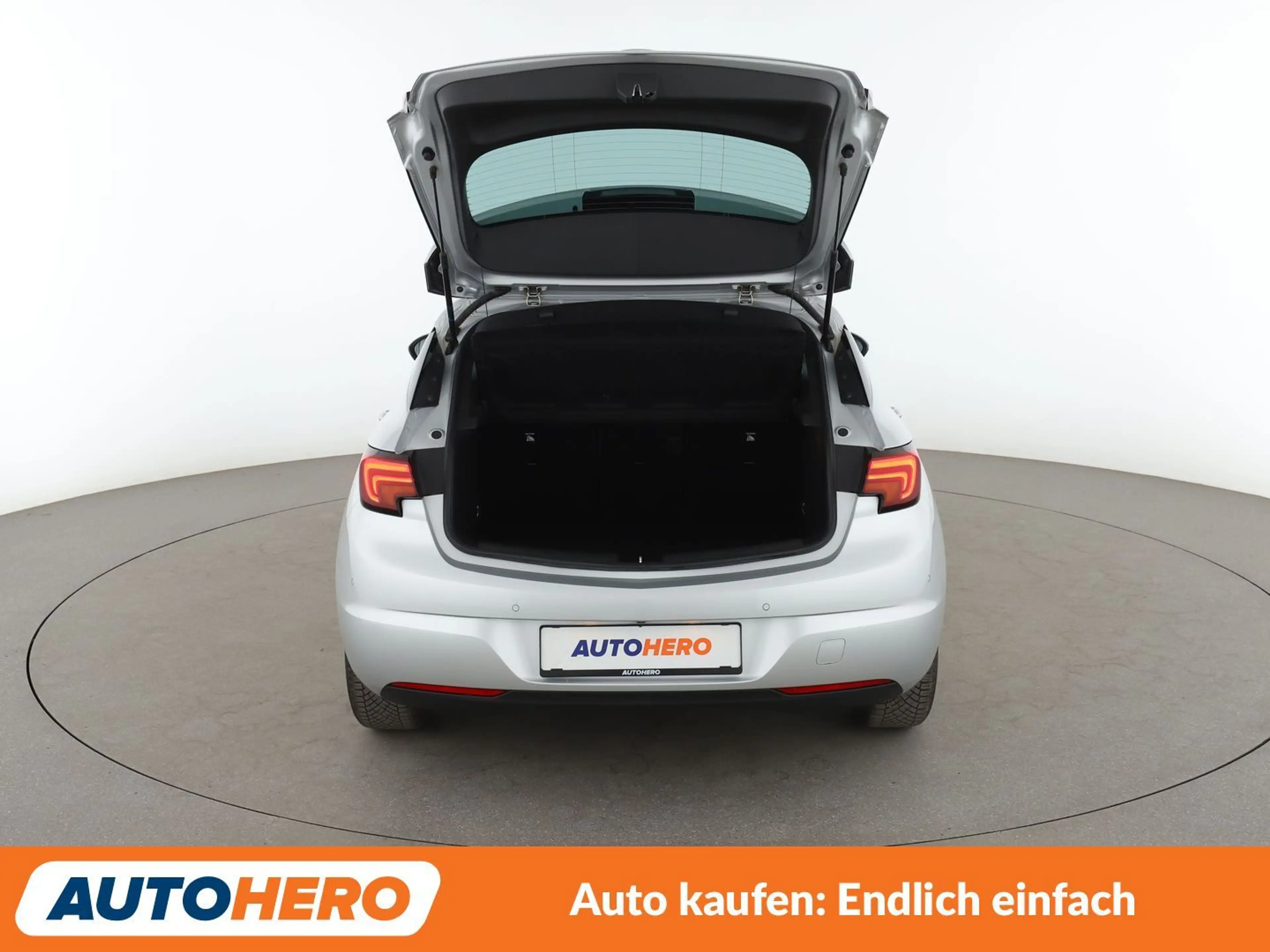 Opel Astra 1.4 SIDI Turbo Innovation Start&Stop Aut*NAVI*LED* — photo 16