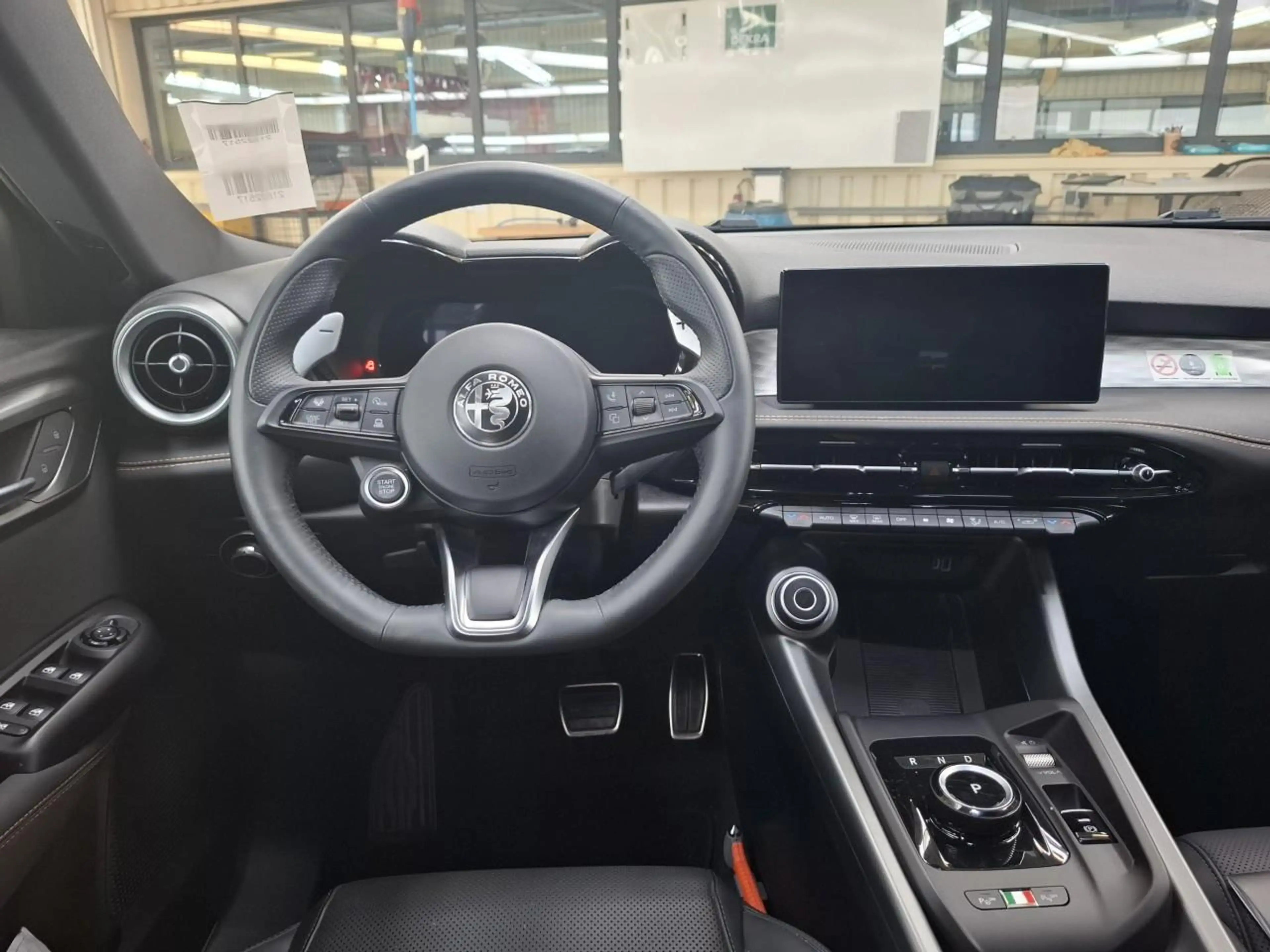 Alfa Romeo Tonale 1.5T Hybrid Sprint — photo 10