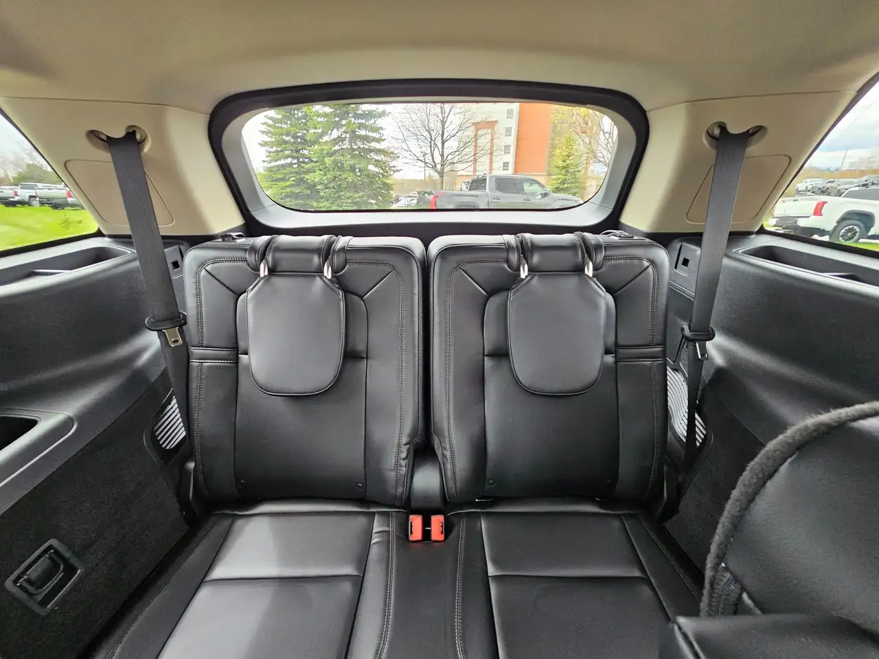 Lincoln Aviator снимка Lincoln Aviator