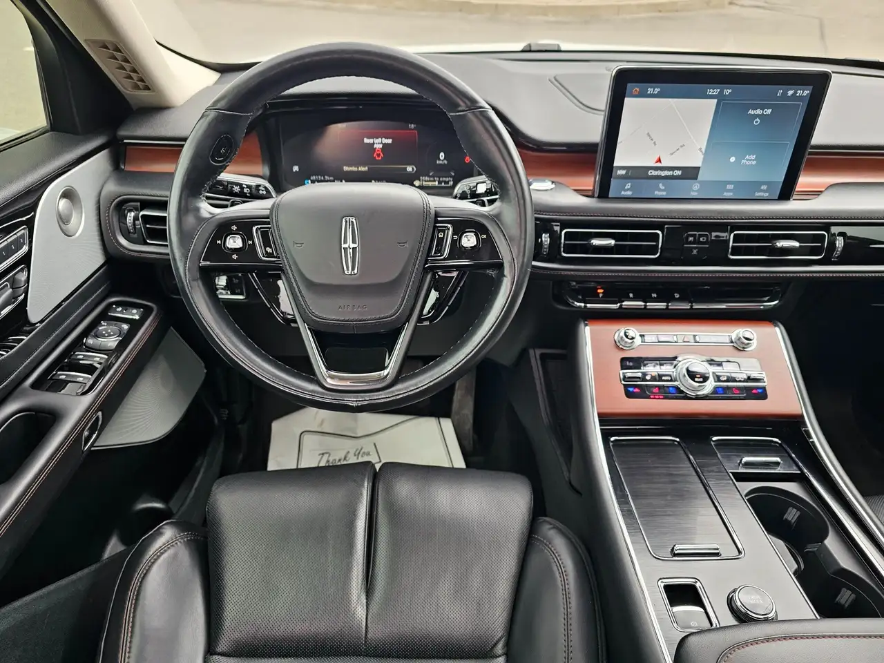 Lincoln Aviator снимка Lincoln Aviator