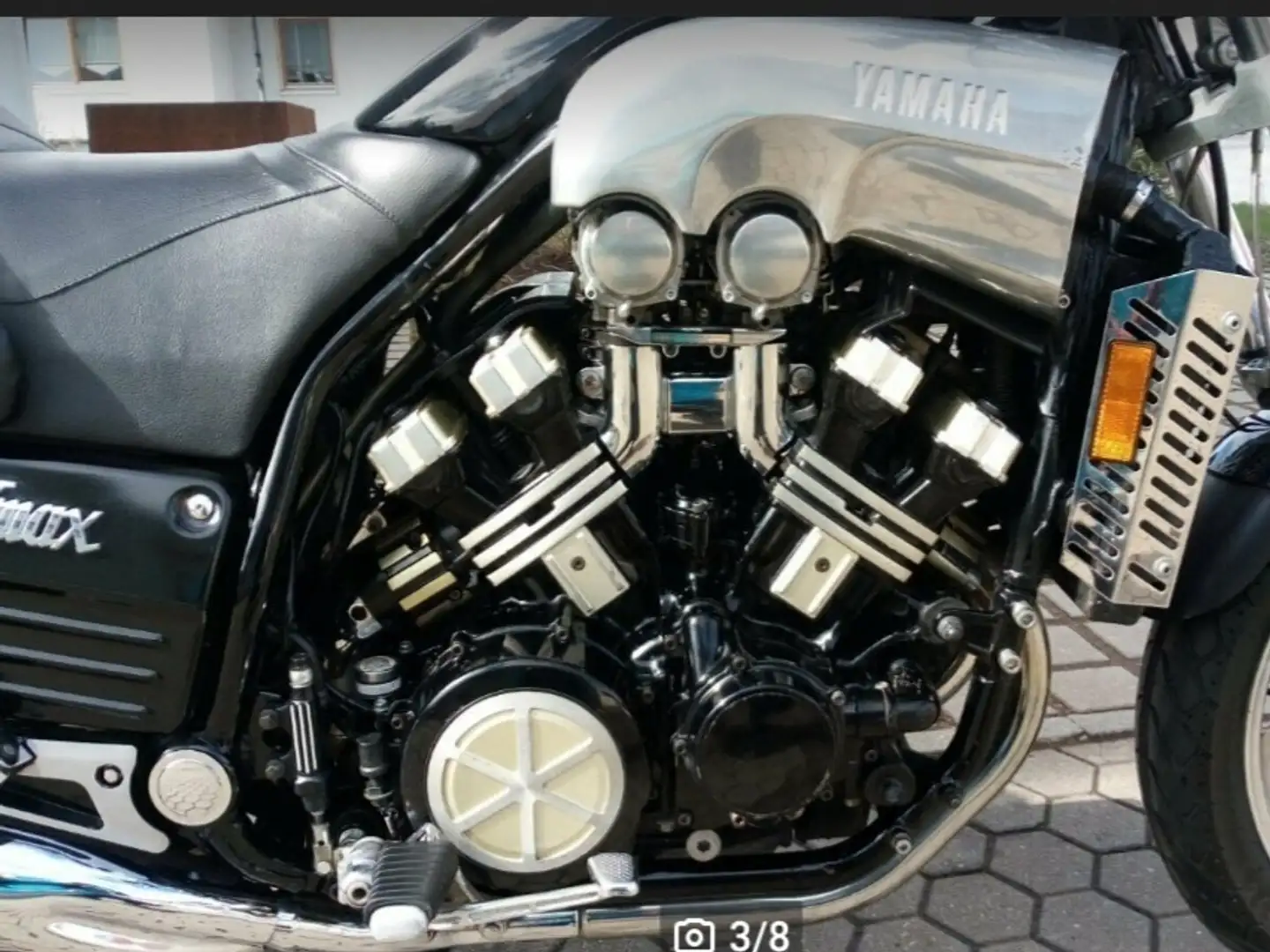 Yamaha Vmax Siyah - 2