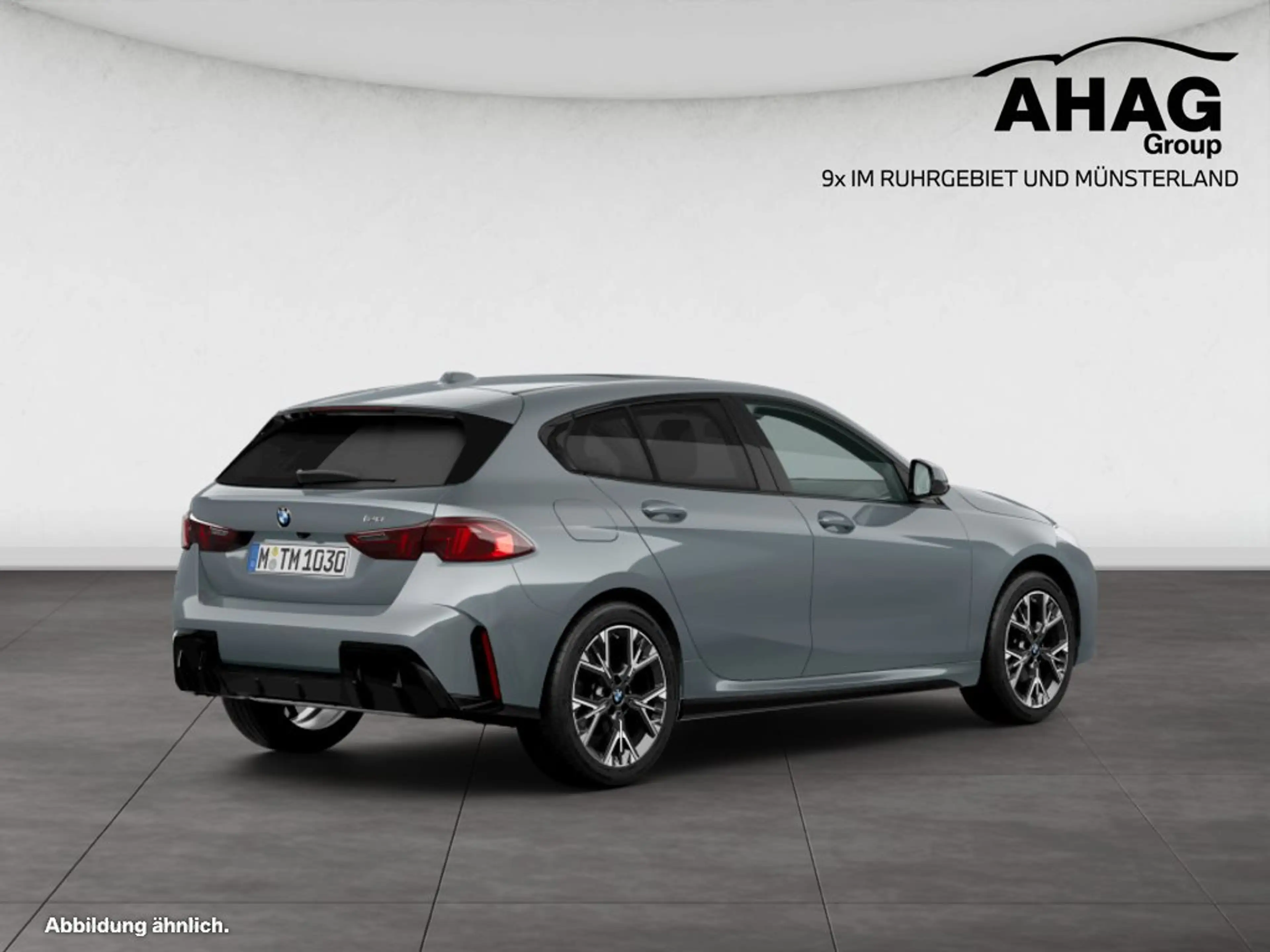 BMW 120 — photo 2