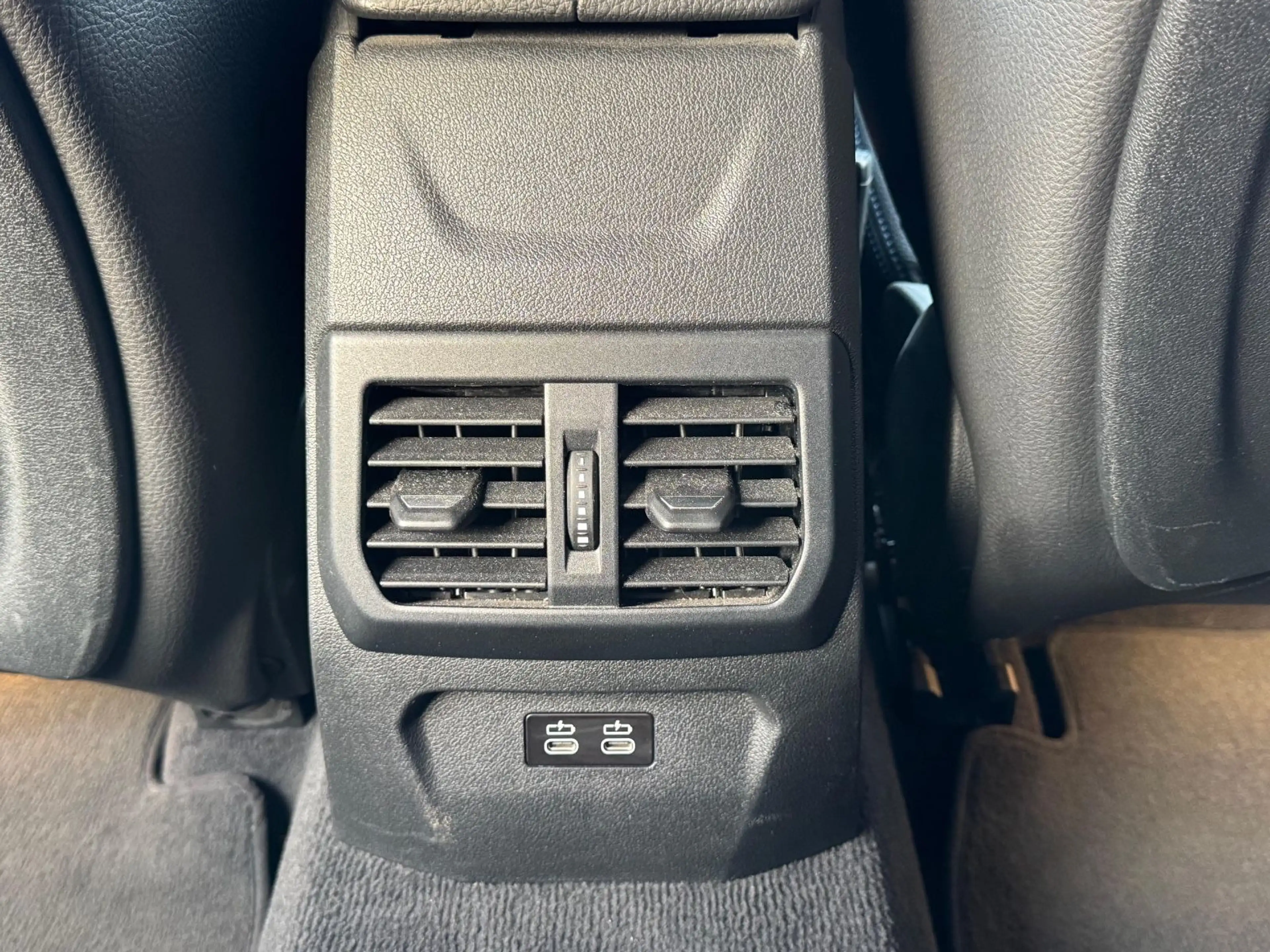 BMW 118 i M Sport LED/Carplay/8fach/TÜV&Service Neu — photo 24