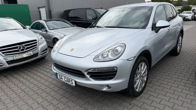 Porsche Cayenne 3.6 V6 Automatik/Leder/Klimatronik