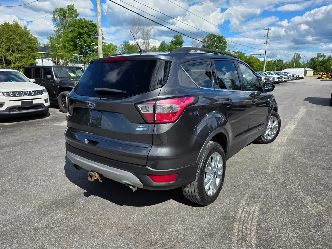 Ford Escape снимка Ford Escape