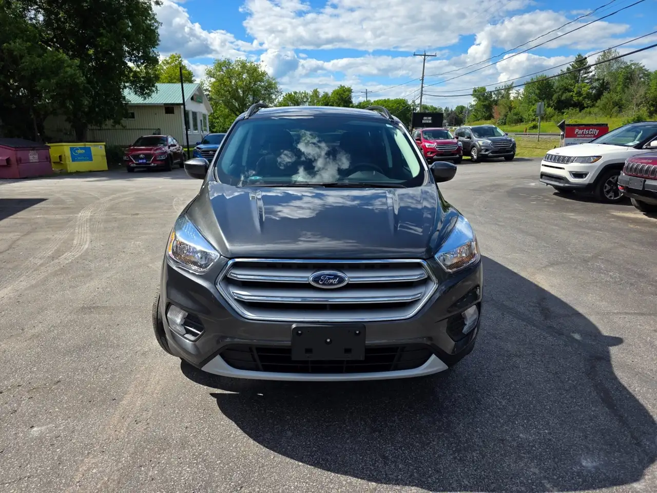 Ford Escape снимка Ford Escape