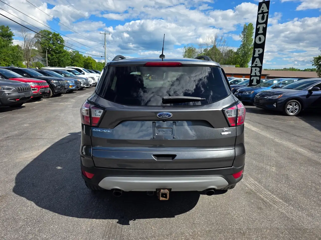 Ford Escape снимка Ford Escape