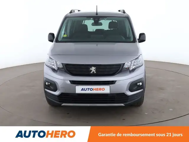 Peugeot Rifter view 9