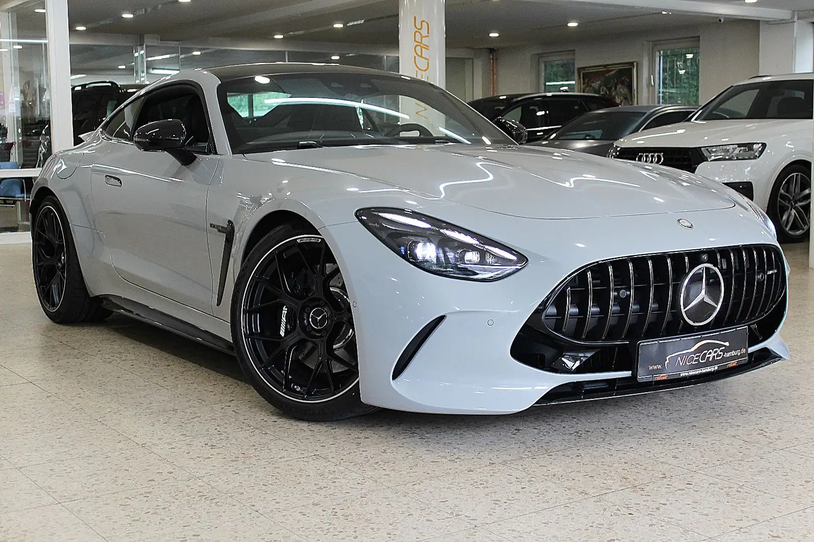 Mercedes-Benz AMG GT 63 4Matic+ Coupe Premium Plus*Full Carbon Gri - 1