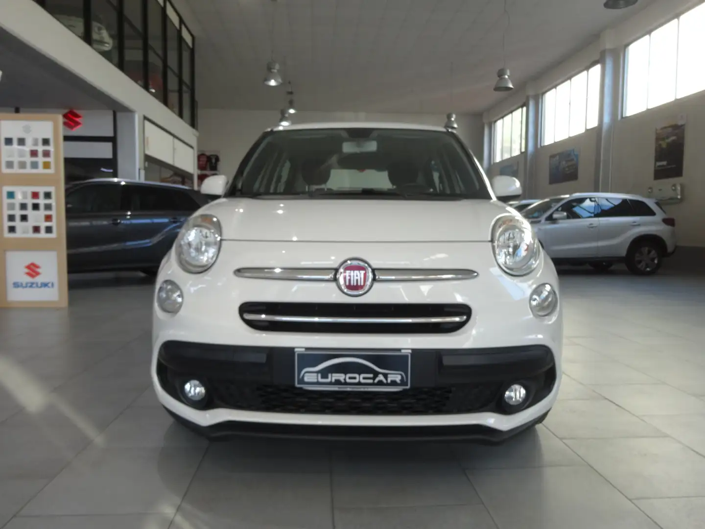 Fiat 500L 1.6 mjt Business 120cv''AUTOCARRO N.1'' Weiß - 1