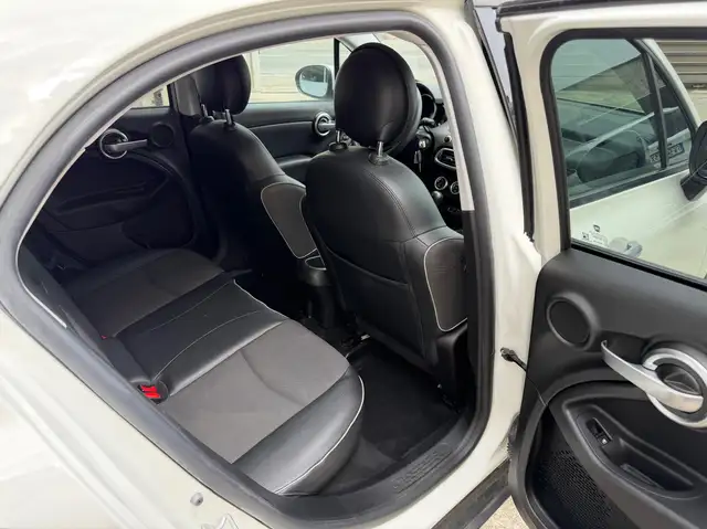 Fiat 500x view 13