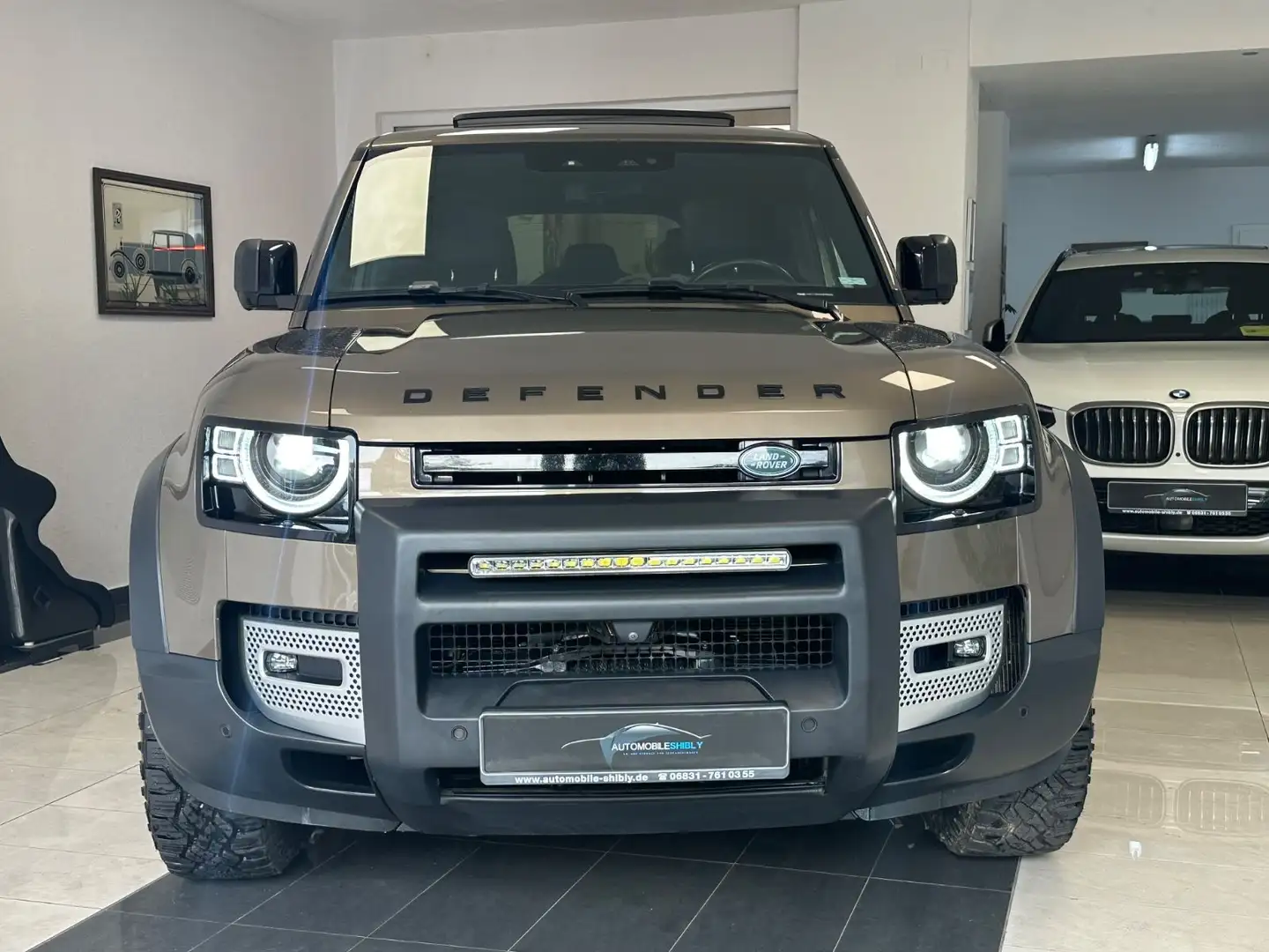 Land Rover Defender 110 HSE Haed-Up, Leder, PANORAMA Brun - 2