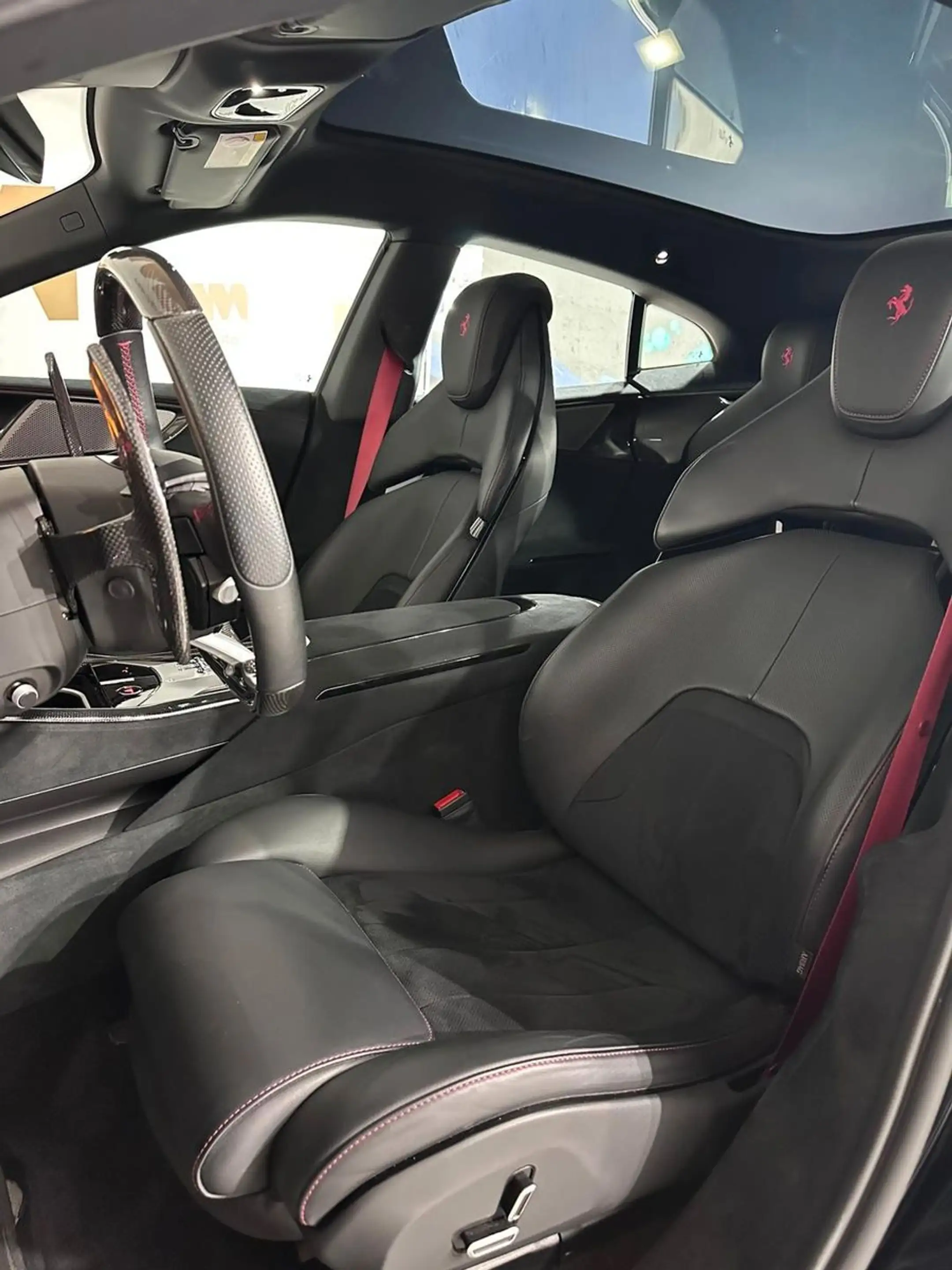 Ferrari Purosangue Carbon Pano Massage Lift — photo 6