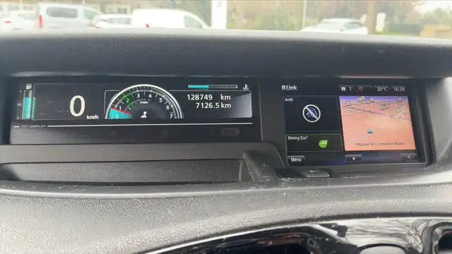Renault Grand Scenic view 12