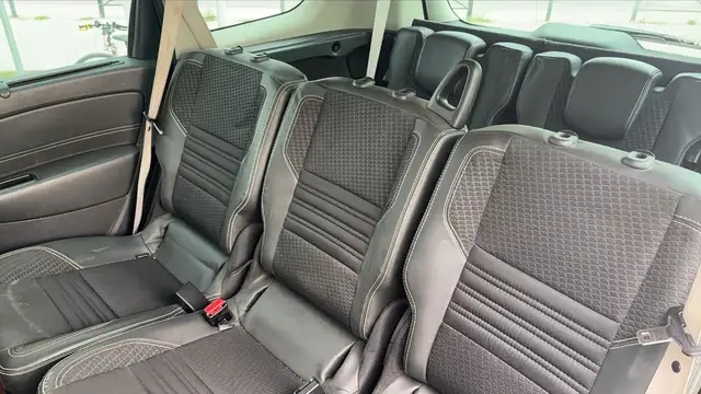 Renault Grand Scenic view 9