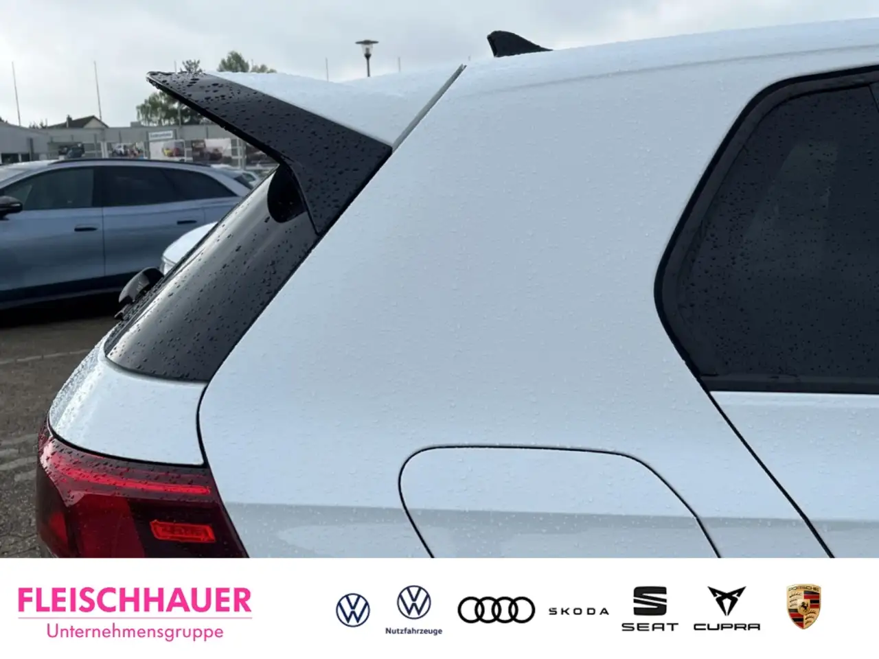 Volkswagen Golf GTI VIII Clubsport DWA IQDrivePaket RFK Lenkrad heizb. 17