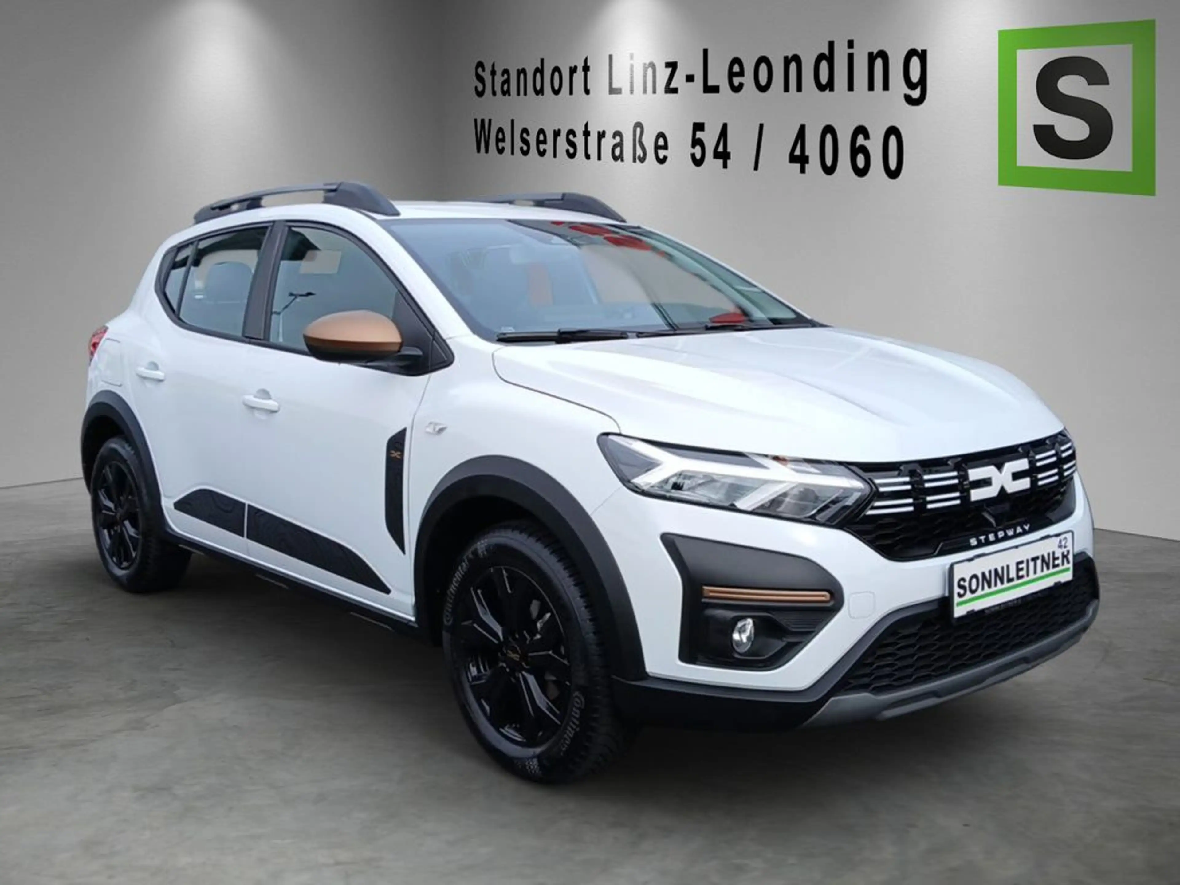 Dacia Sandero SANDERO Stepway Extreme TCe 90 MY24 — photo 4