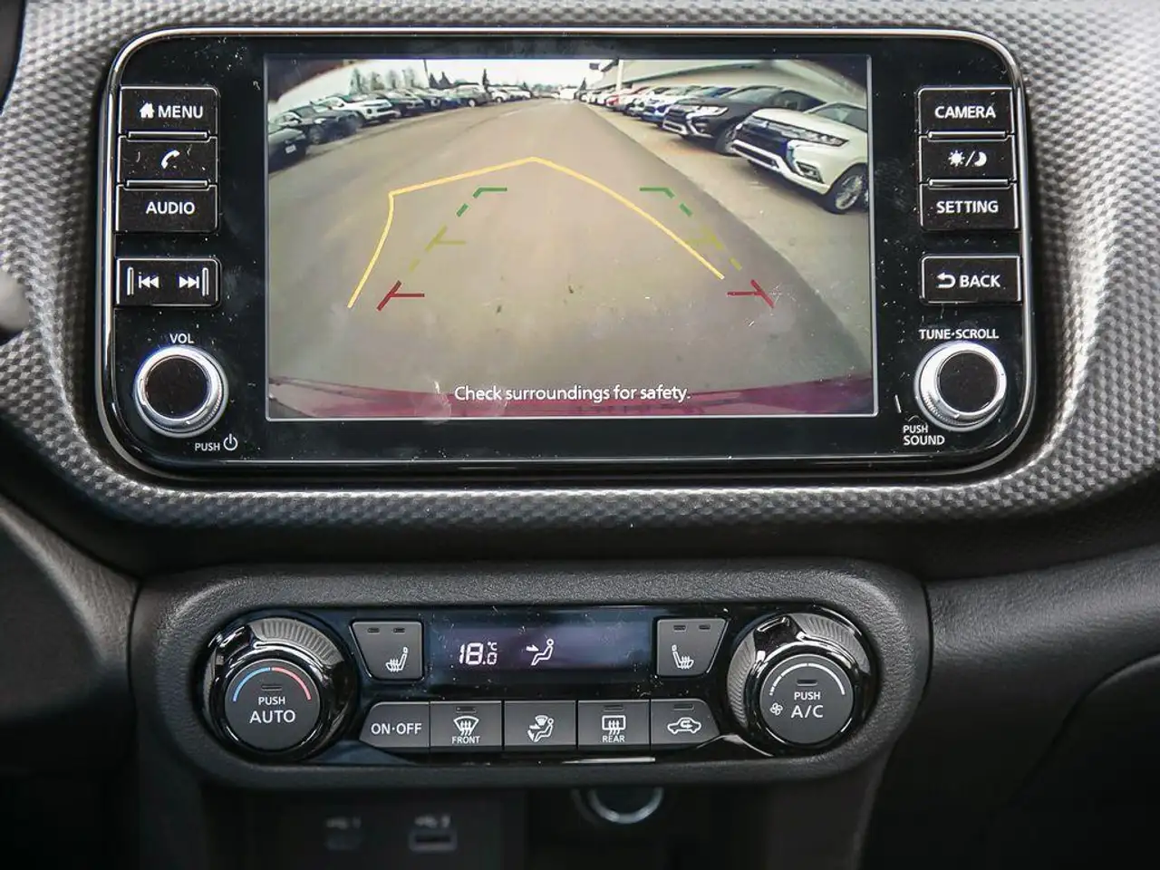 Nissan Kicks снимка Nissan Kicks