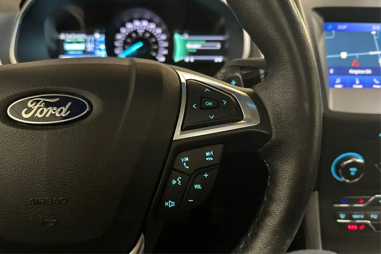 Ford Edge снимка Ford Edge