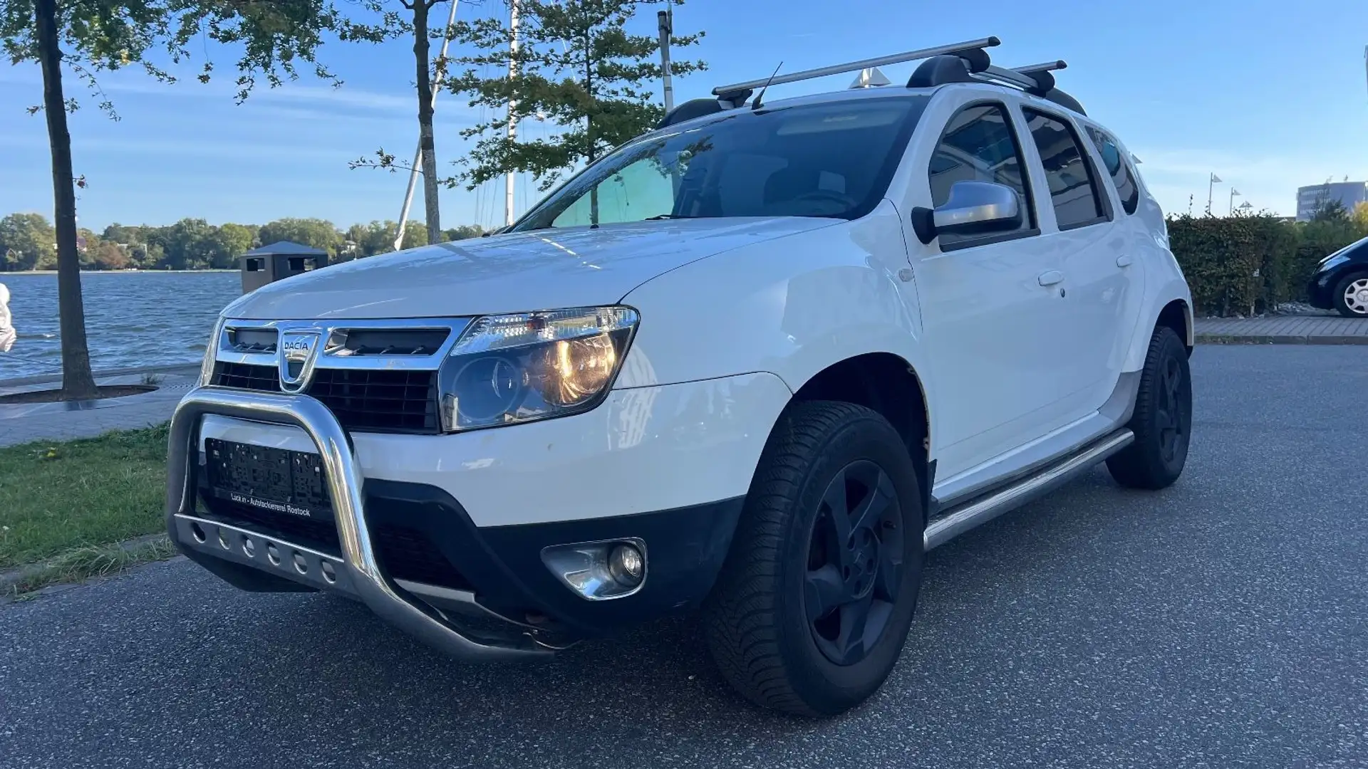 Dacia Duster I Prestige 4x4 VOLL LEDER HU NEU KLIMA Weiß - 1