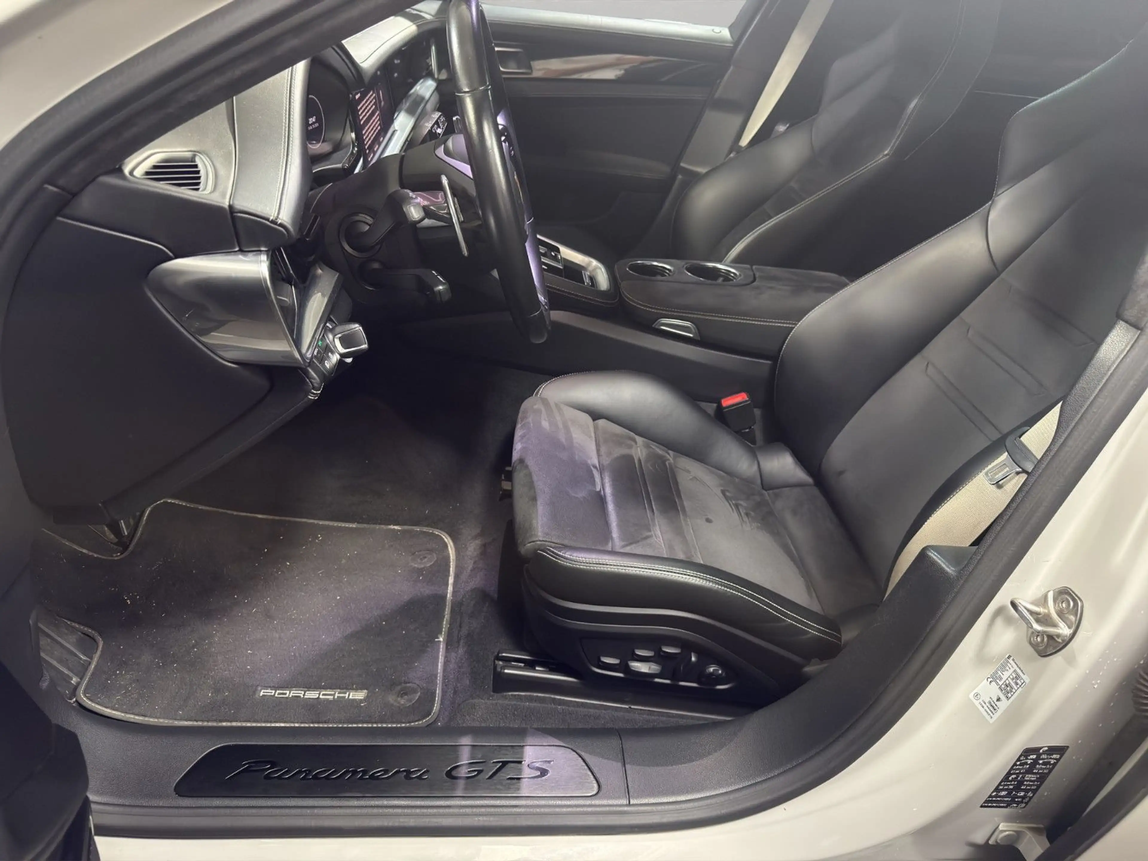 Porsche Panamera Sport Turismo GTS *Pano*360*ACC*Voll — photo 9