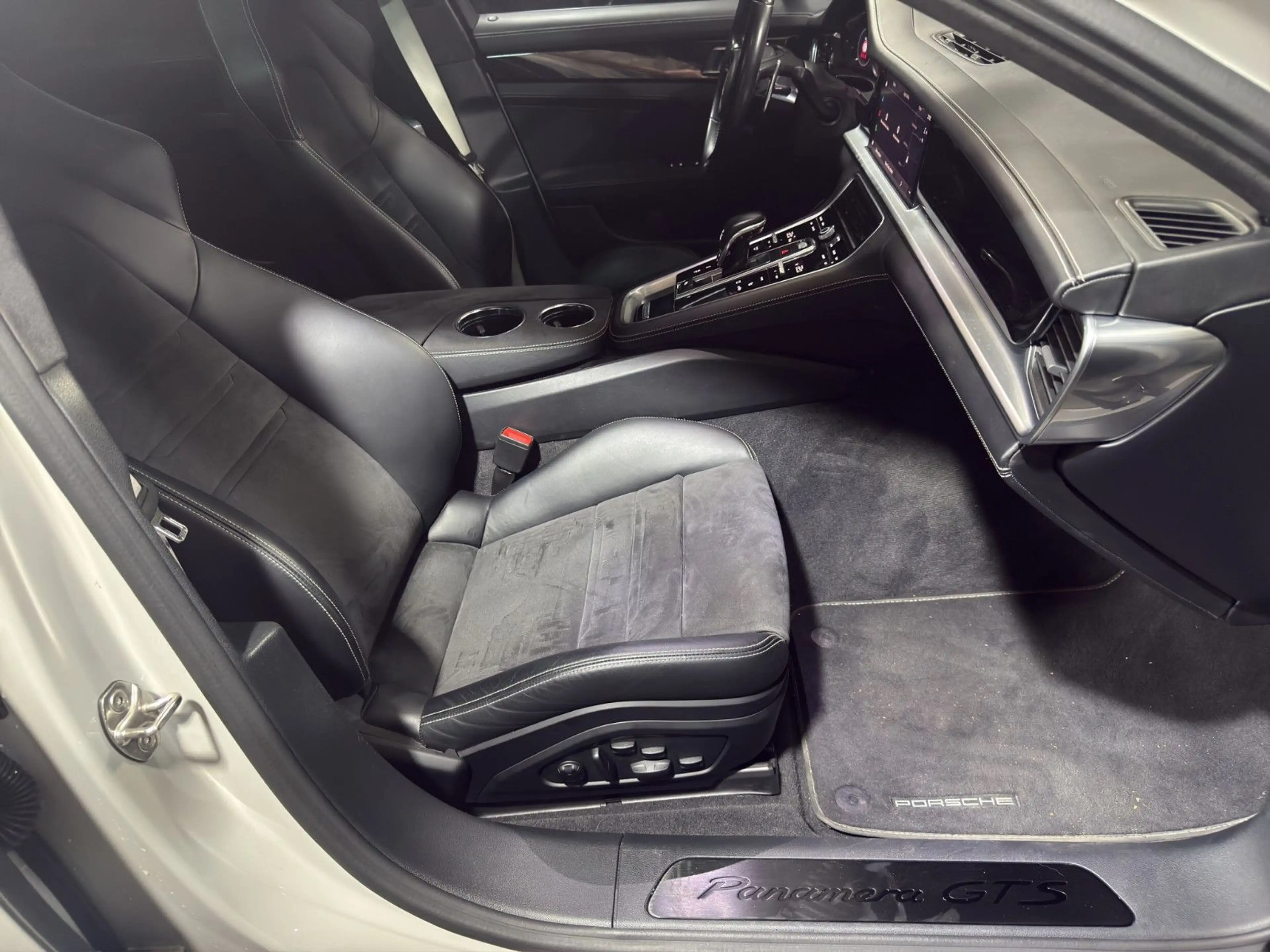 Porsche Panamera Sport Turismo GTS *Pano*360*ACC*Voll — photo 10